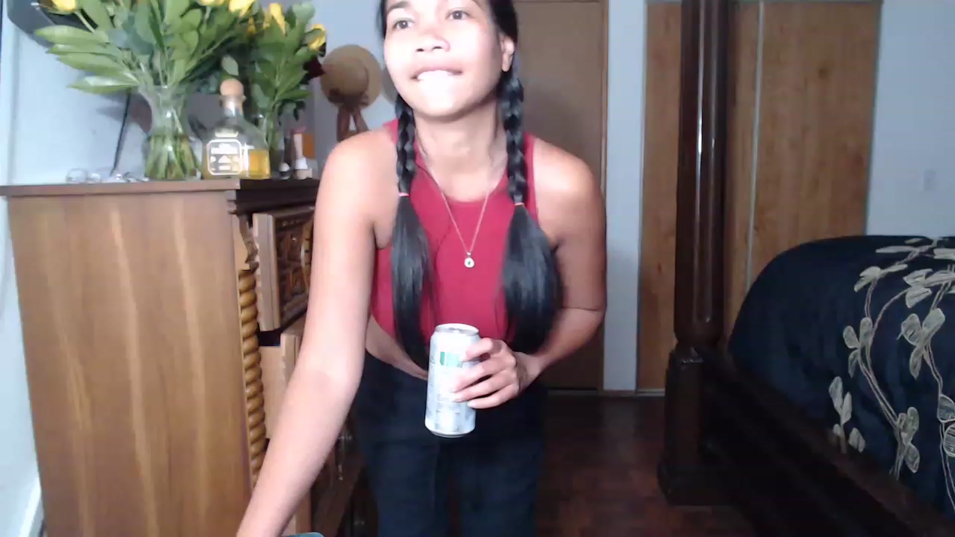 Gallery image thumbnail from Littlekai2023's myfreecams stream on, 05/17/2023, 05:24 image 18 of 20