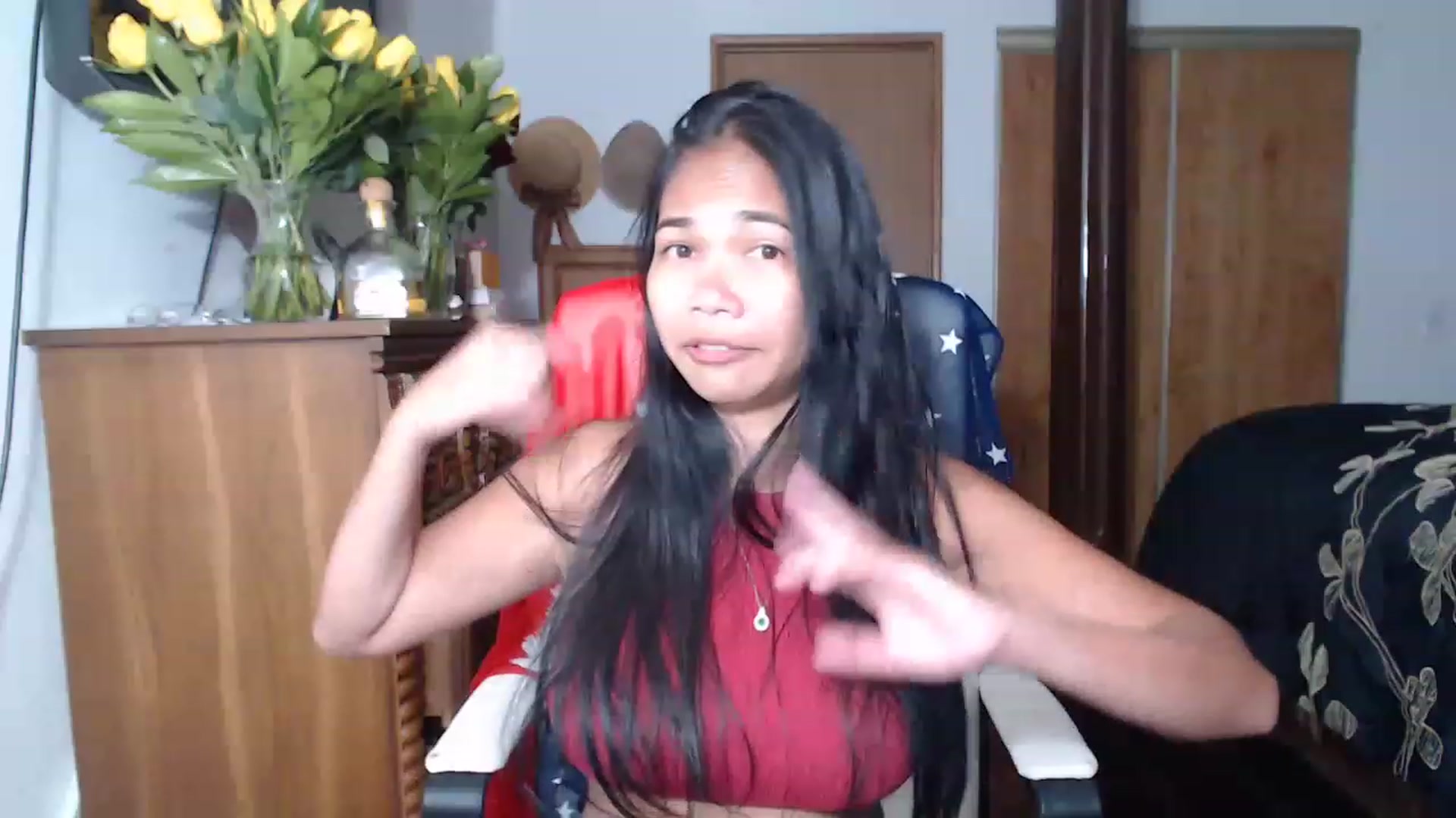 Gallery image thumbnail from Littlekai2023's myfreecams stream on, 05/17/2023, 06:14 image 10 of 20