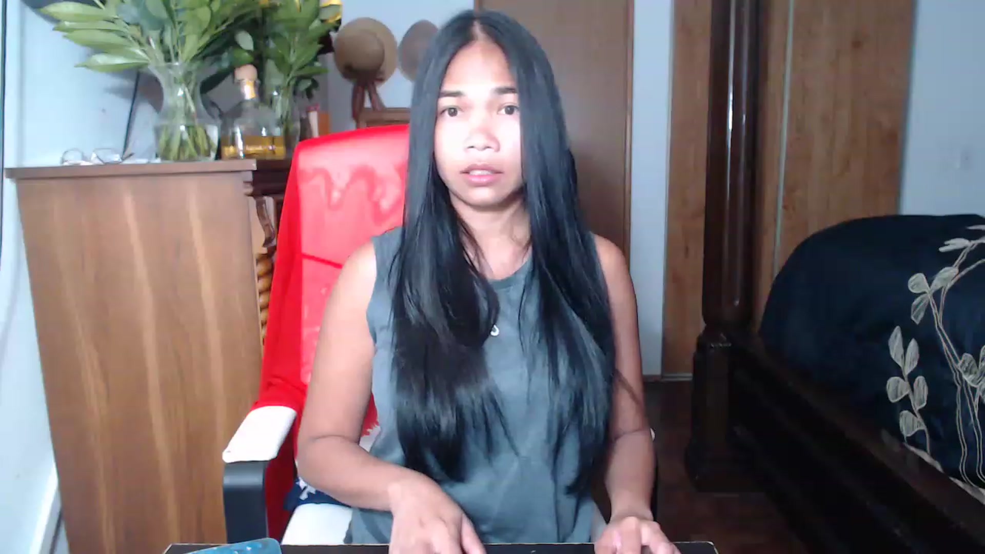 Gallery image thumbnail from Littlekai2023's myfreecams stream on, 05/18/2023, 01:15 image 16 of 20
