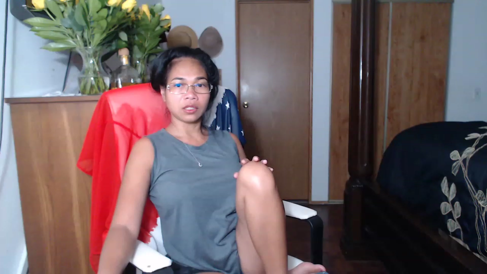 Gallery image thumbnail from Littlekai2023's myfreecams stream on, 05/18/2023, 01:15 image 4 of 20