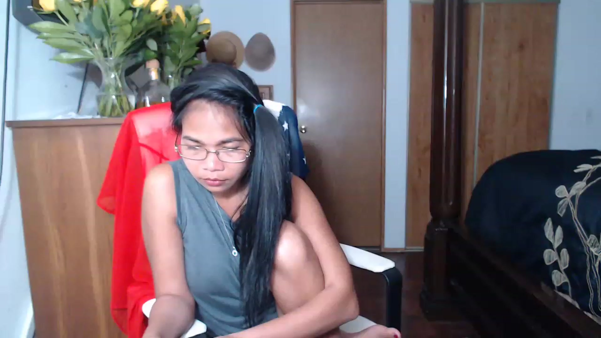 Gallery image thumbnail from Littlekai2023's myfreecams stream on, 05/18/2023, 01:15 image 3 of 20