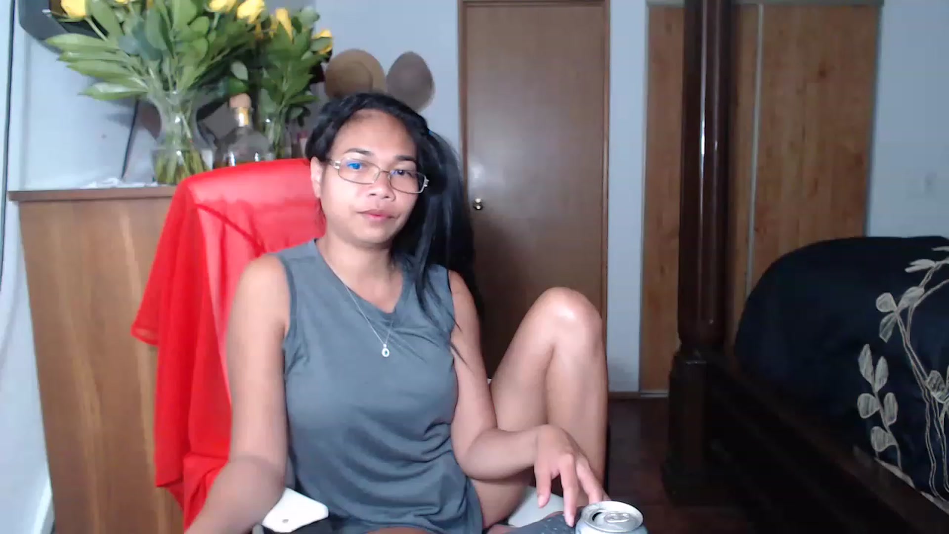 Gallery image thumbnail from Littlekai2023's myfreecams stream on, 05/18/2023, 01:15 image 1 of 20