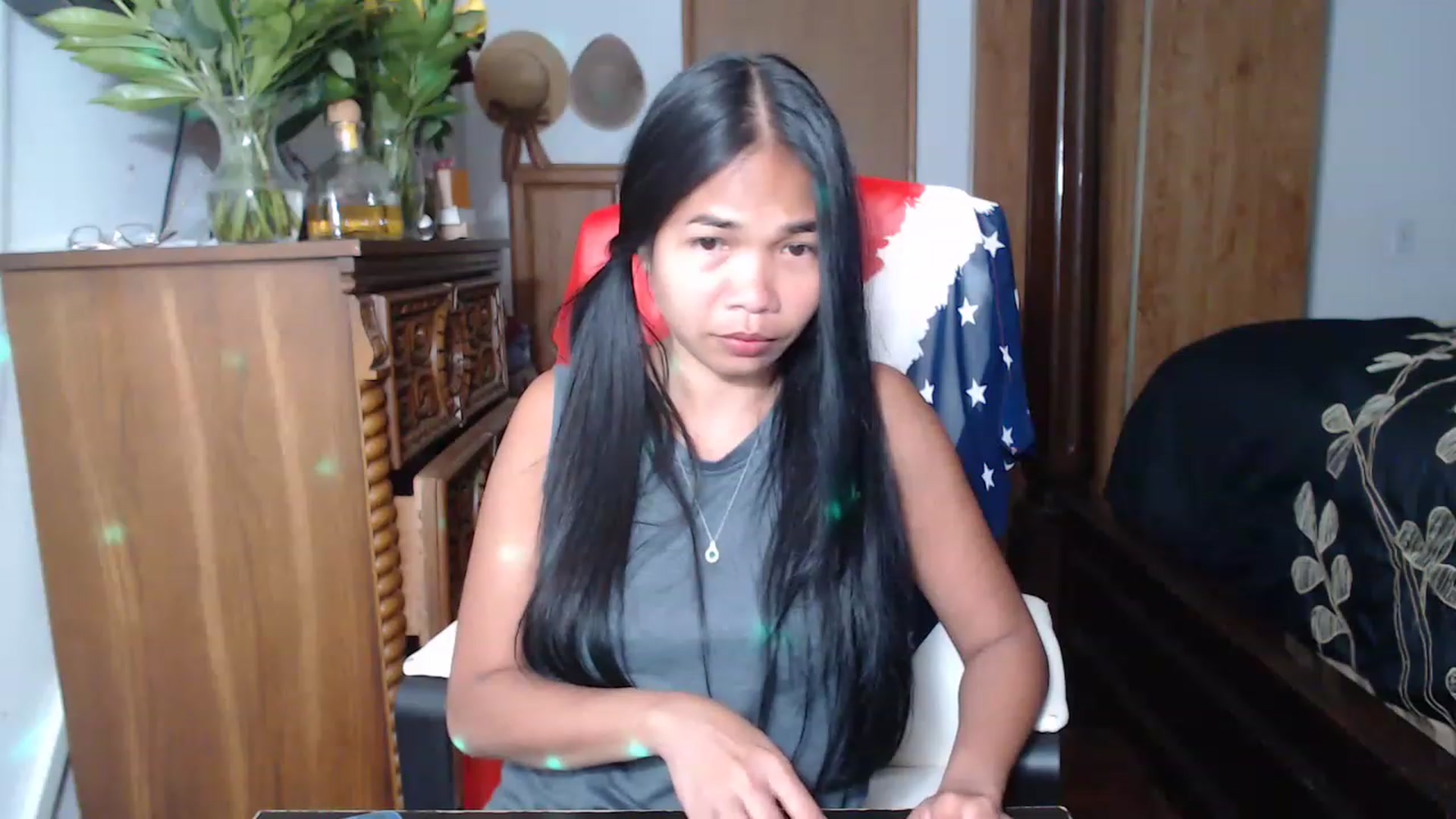 Gallery image thumbnail from Littlekai2023's myfreecams stream on, 05/18/2023, 03:47 image 10 of 20