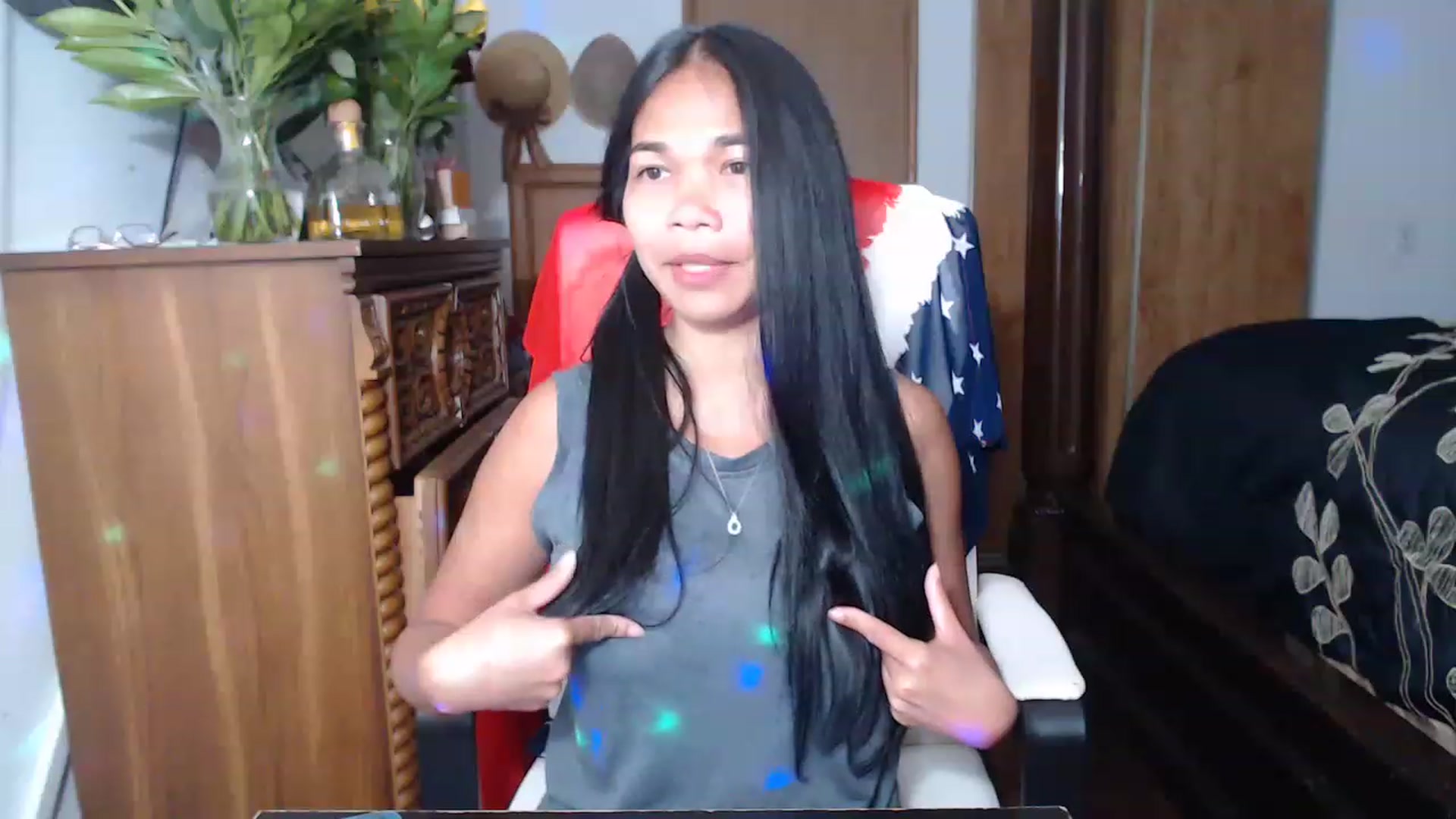 Gallery image thumbnail from Littlekai2023's myfreecams stream on, 05/18/2023, 03:47 image 12 of 20