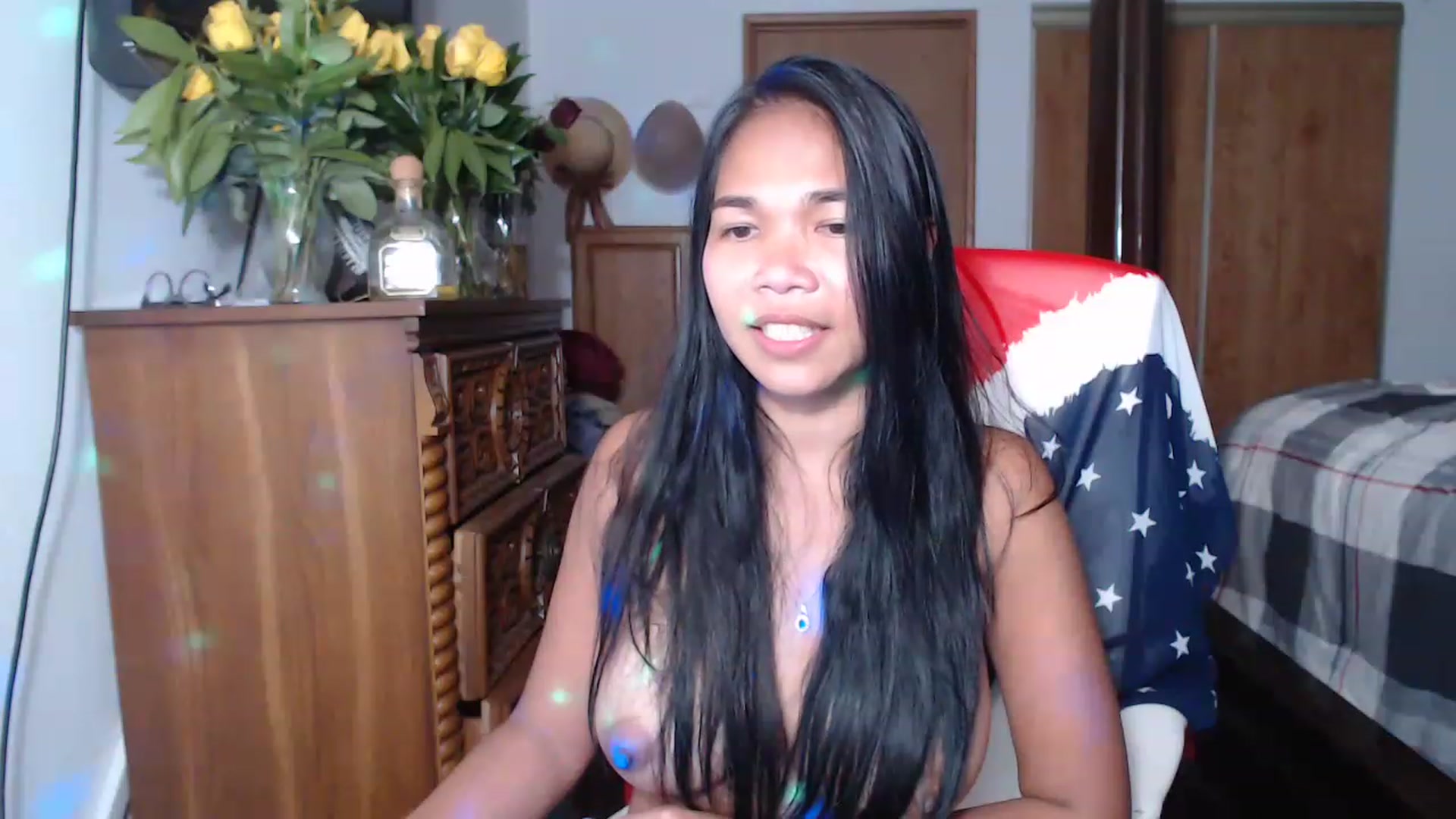 Gallery image thumbnail from Littlekai2023's myfreecams stream on, 05/21/2023, 02:49 image 19 of 20