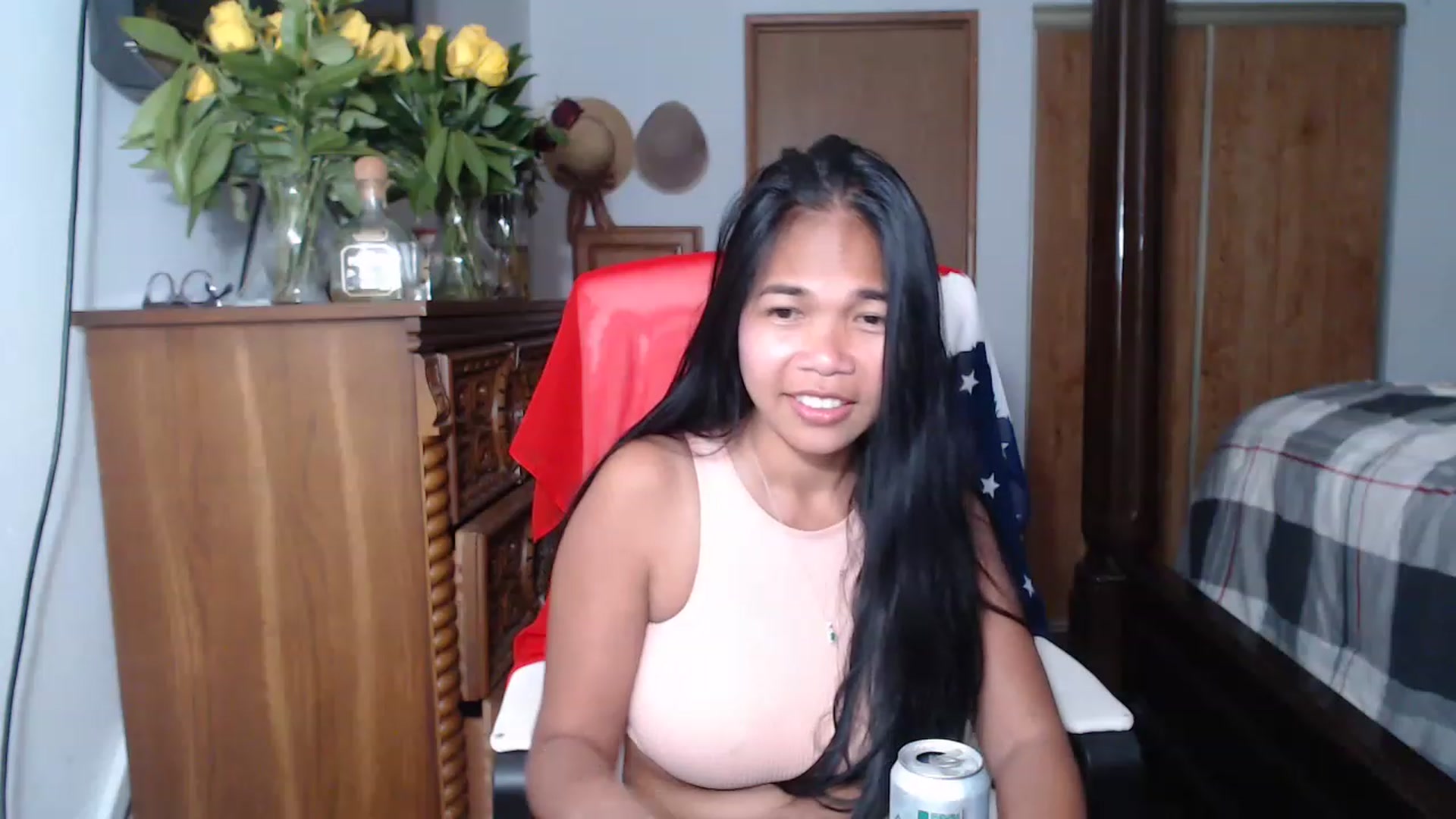 Gallery image thumbnail from Littlekai2023's myfreecams stream on, 05/21/2023, 03:54 image 3 of 20