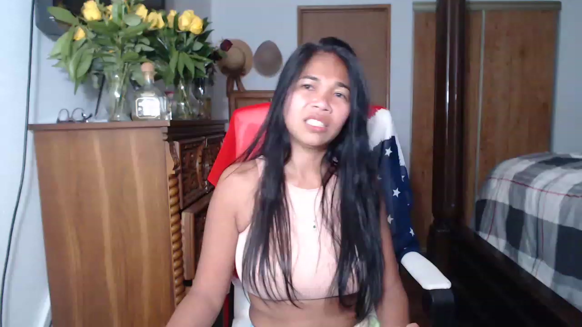 Gallery image thumbnail from Littlekai2023's myfreecams stream on, 05/21/2023, 03:54 image 2 of 20