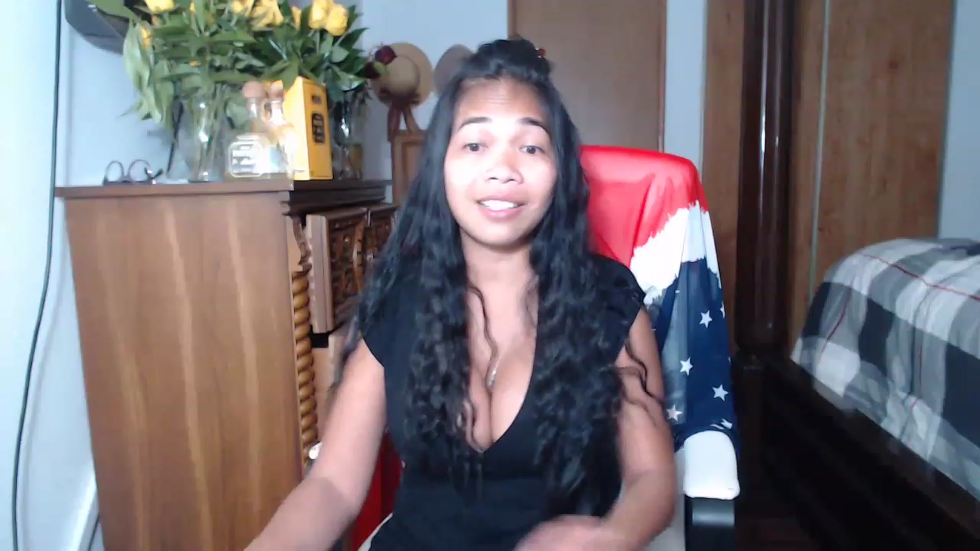 Gallery image thumbnail from Littlekai2023's myfreecams stream on, 05/21/2023, 22:37 image 12 of 20