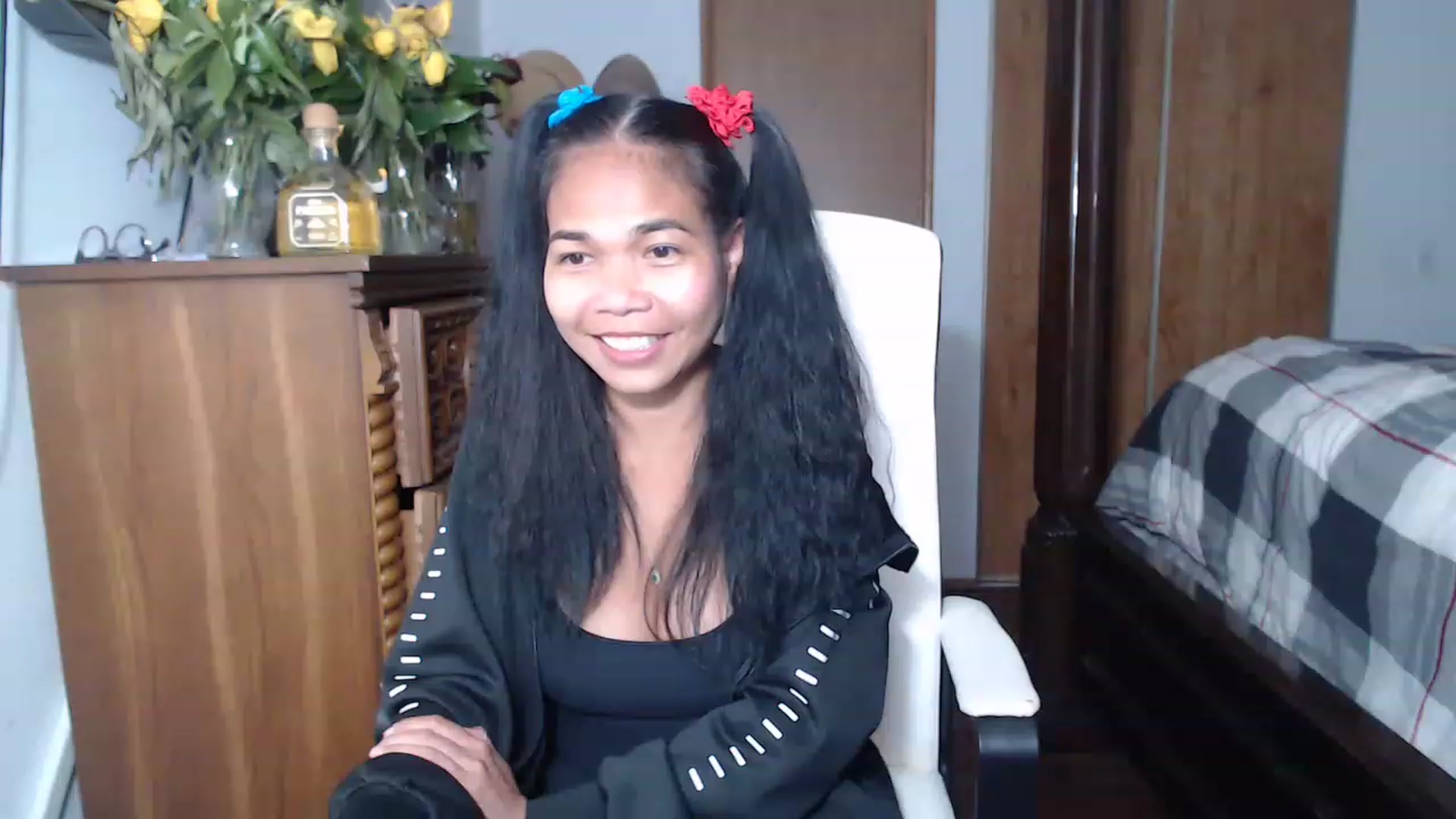 Gallery image thumbnail from Littlekai2023's myfreecams stream on, 05/23/2023, 02:48 image 17 of 20