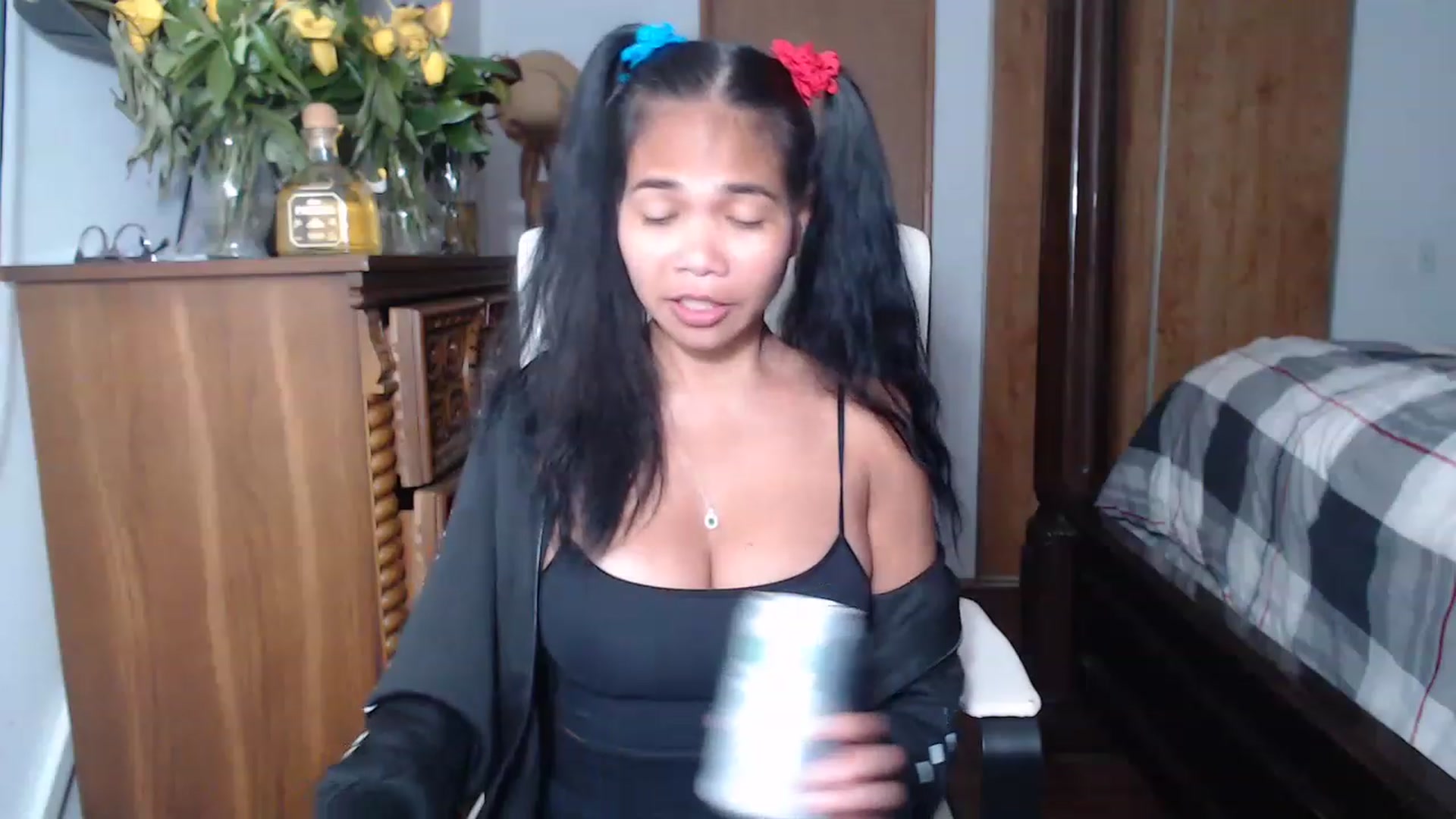 Gallery image thumbnail from Littlekai2023's myfreecams stream on, 05/23/2023, 02:48 image 20 of 20
