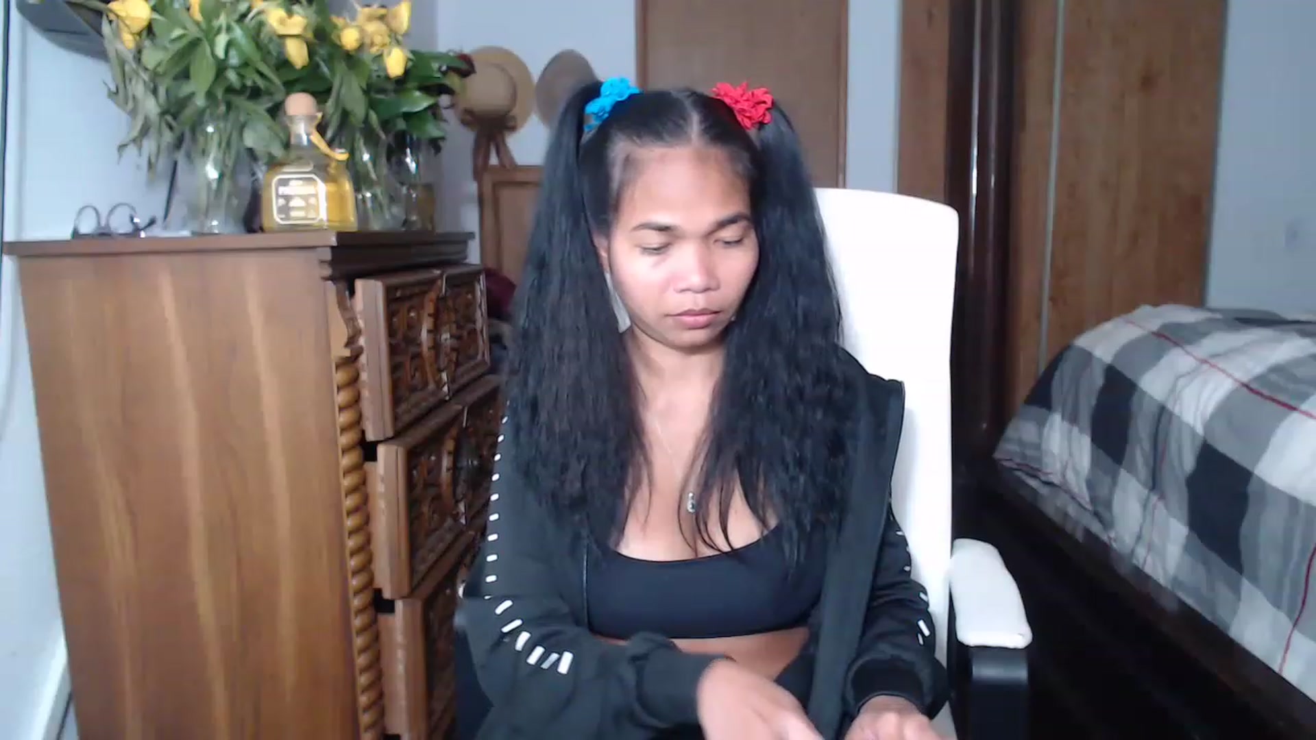 Gallery image thumbnail from Littlekai2023's myfreecams stream on, 05/23/2023, 02:48 image 9 of 20