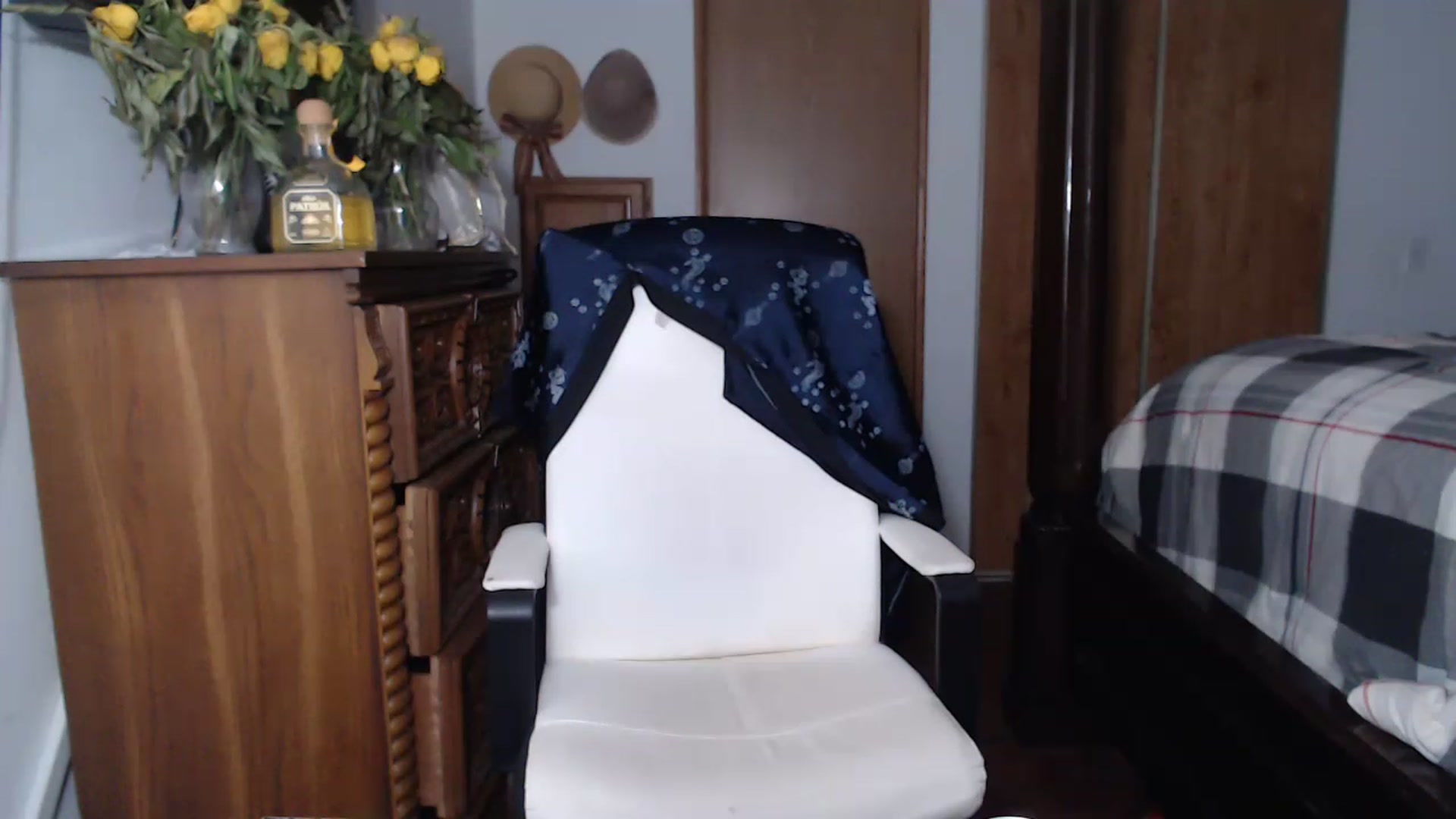 Gallery image thumbnail from Littlekai2023's myfreecams stream on, 05/26/2023, 02:31 image 11 of 20