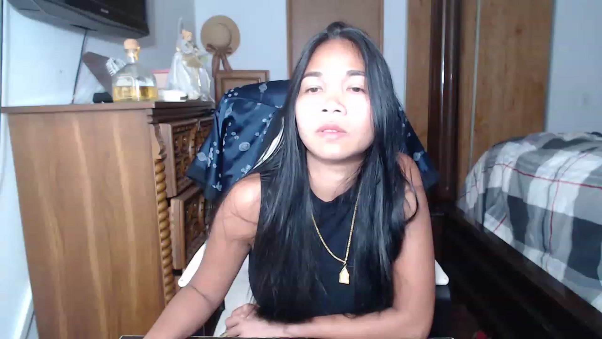 Gallery image thumbnail from Littlekai2023's myfreecams stream on, 05/27/2023, 24:42 image 4 of 20
