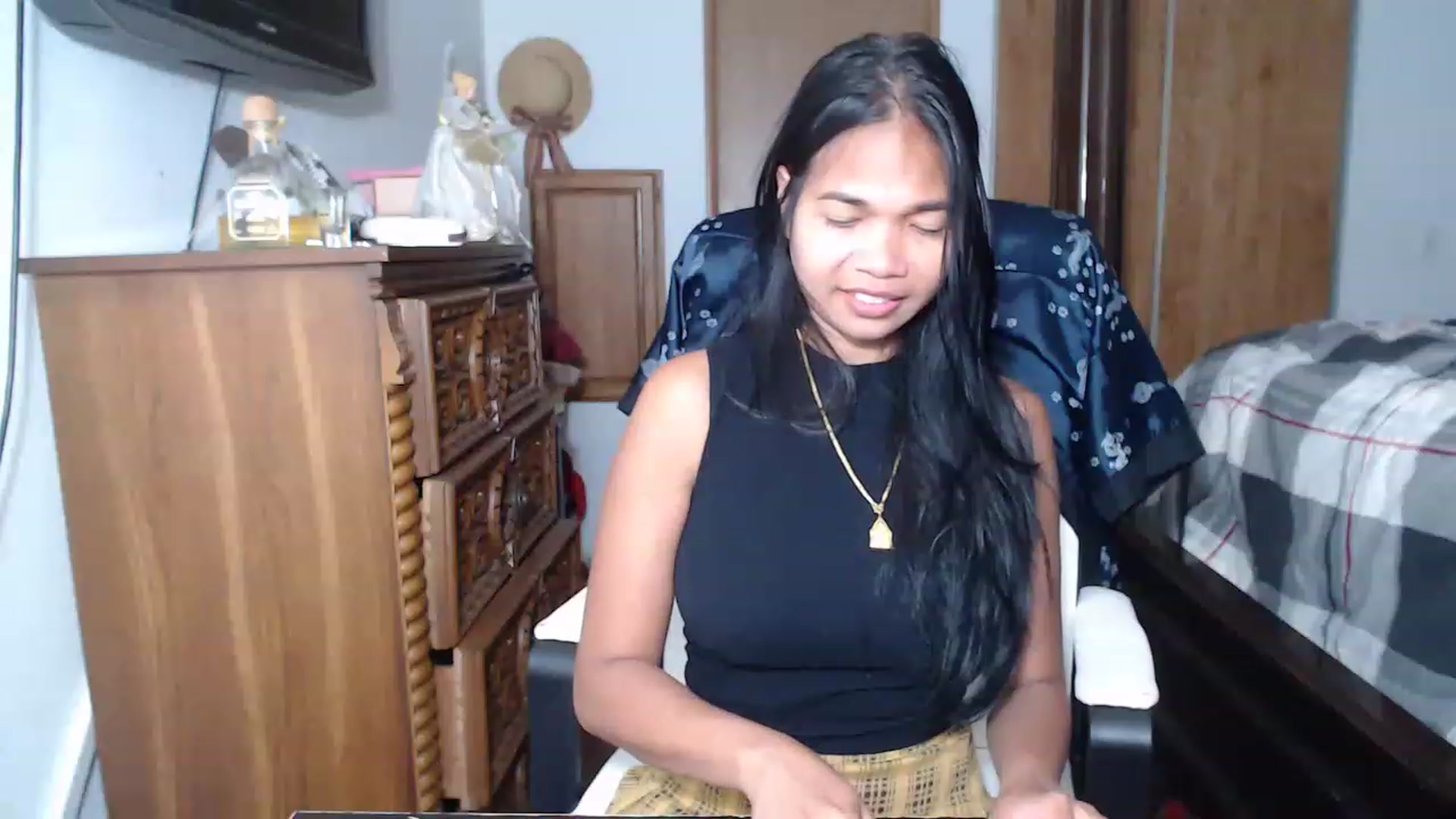 Gallery image thumbnail from Littlekai2023's myfreecams stream on, 05/27/2023, 03:31 image 20 of 20