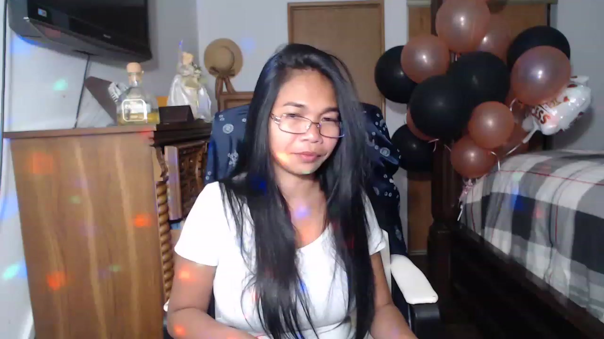 Gallery image thumbnail from Littlekai2023's myfreecams stream on, 05/28/2023, 08:26 image 2 of 20