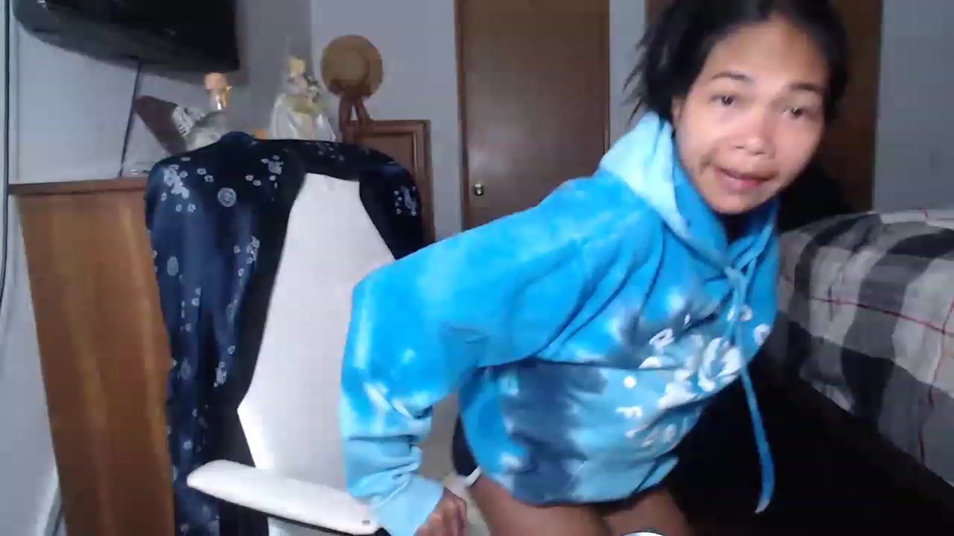 Gallery image thumbnail from Littlekai2023's myfreecams stream on, 05/29/2023, 02:08 image 6 of 20