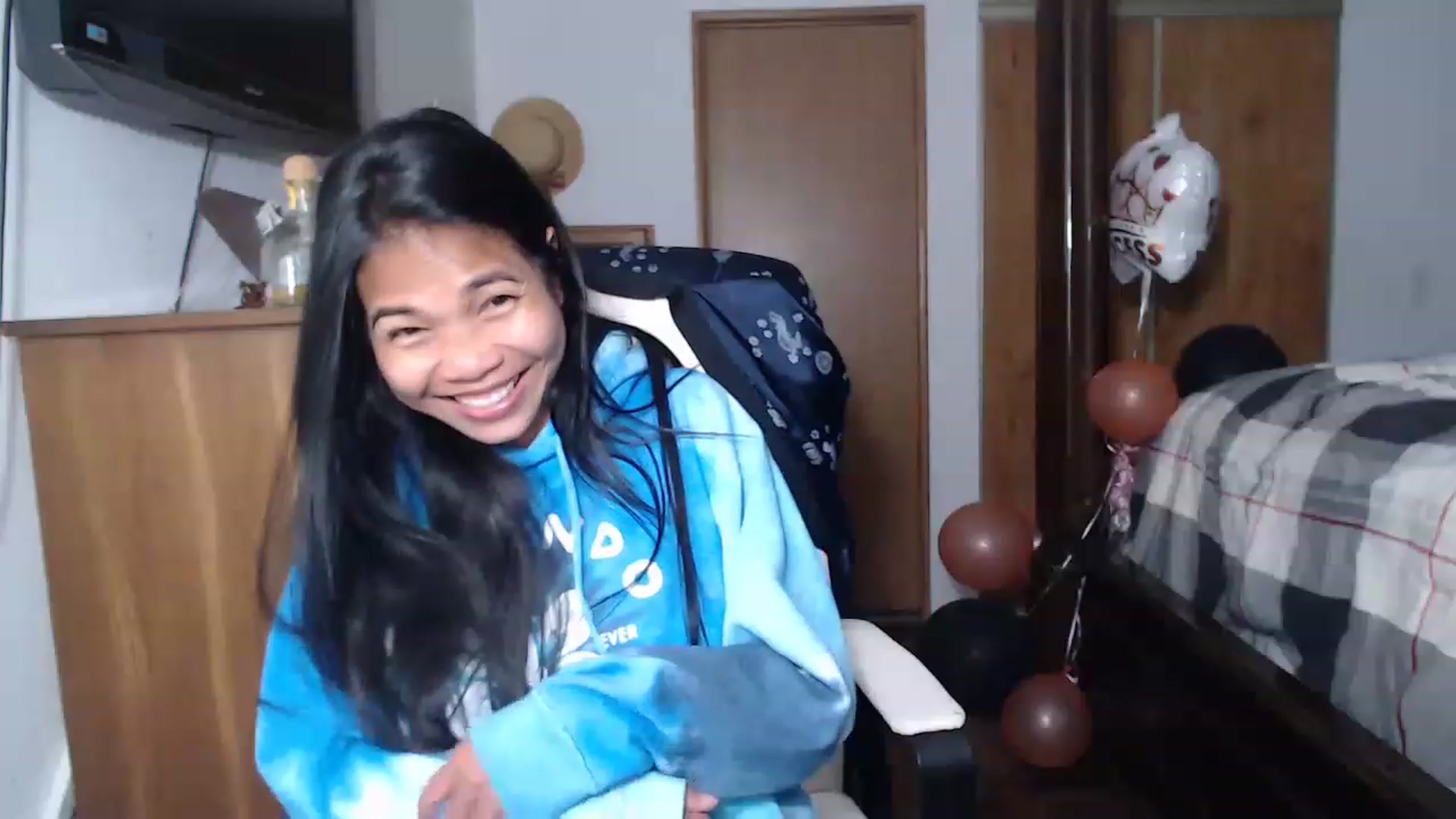 Gallery image thumbnail from Littlekai2023's myfreecams stream on, 05/29/2023, 06:04 image 5 of 20