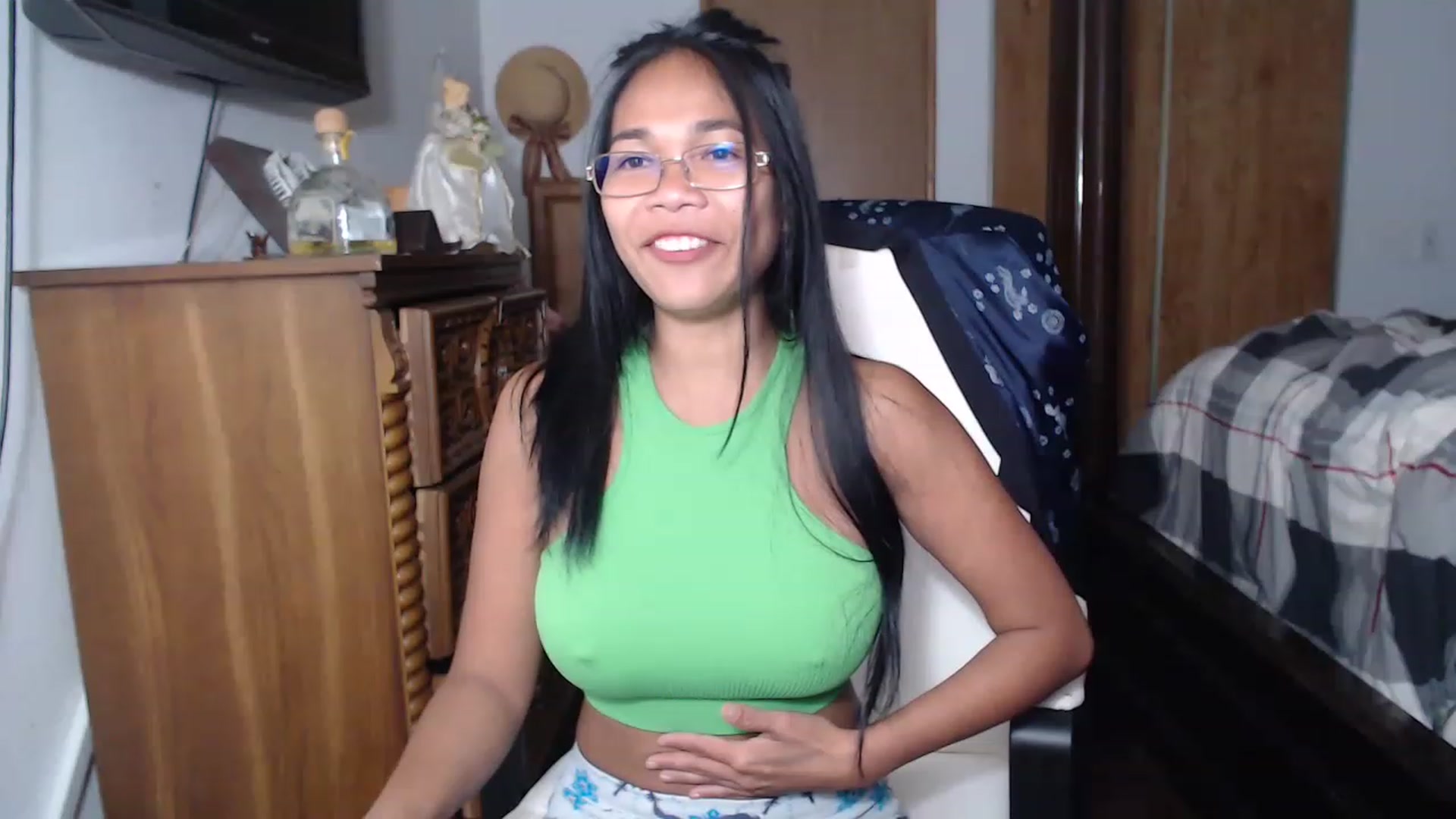 Gallery image thumbnail from Littlekai2023's myfreecams stream on, 05/29/2023, 18:50 image 17 of 20