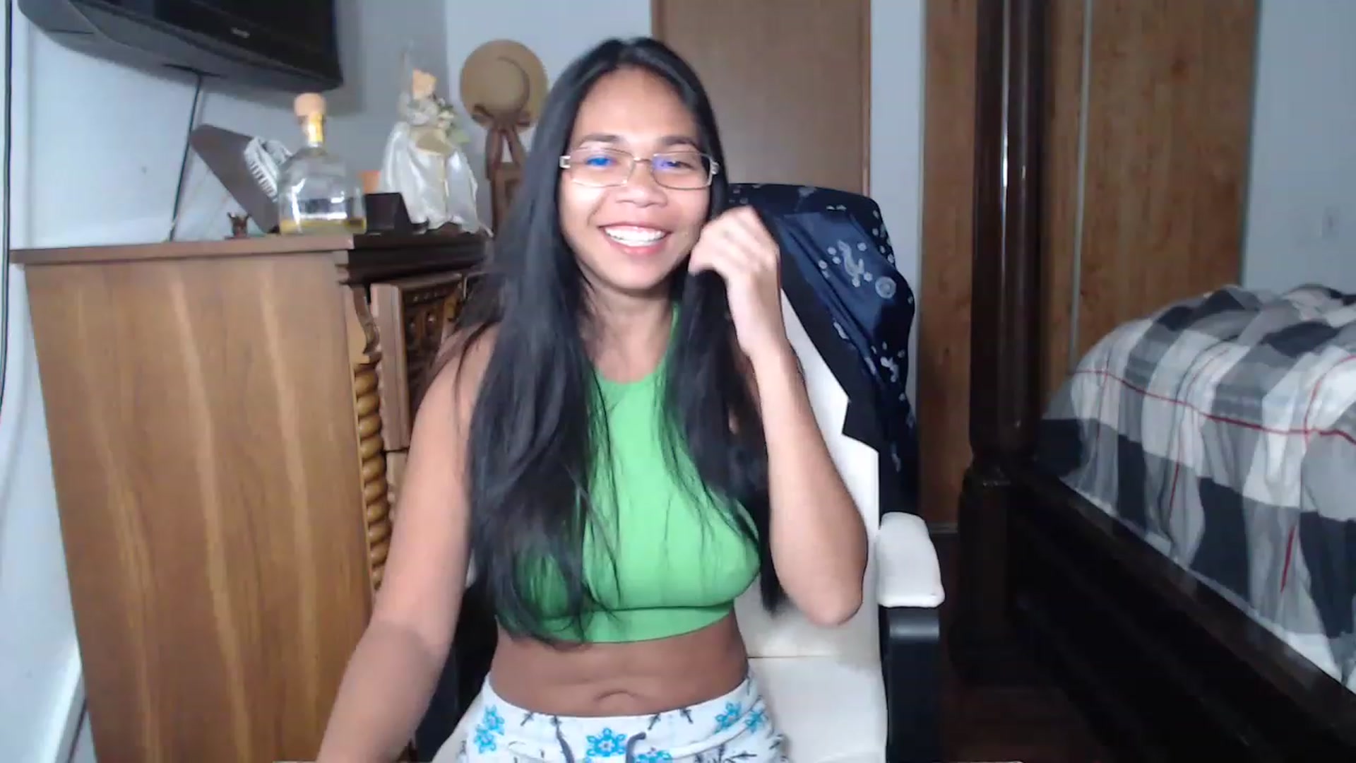 Gallery image thumbnail from Littlekai2023's myfreecams stream on, 05/29/2023, 18:50 image 2 of 20