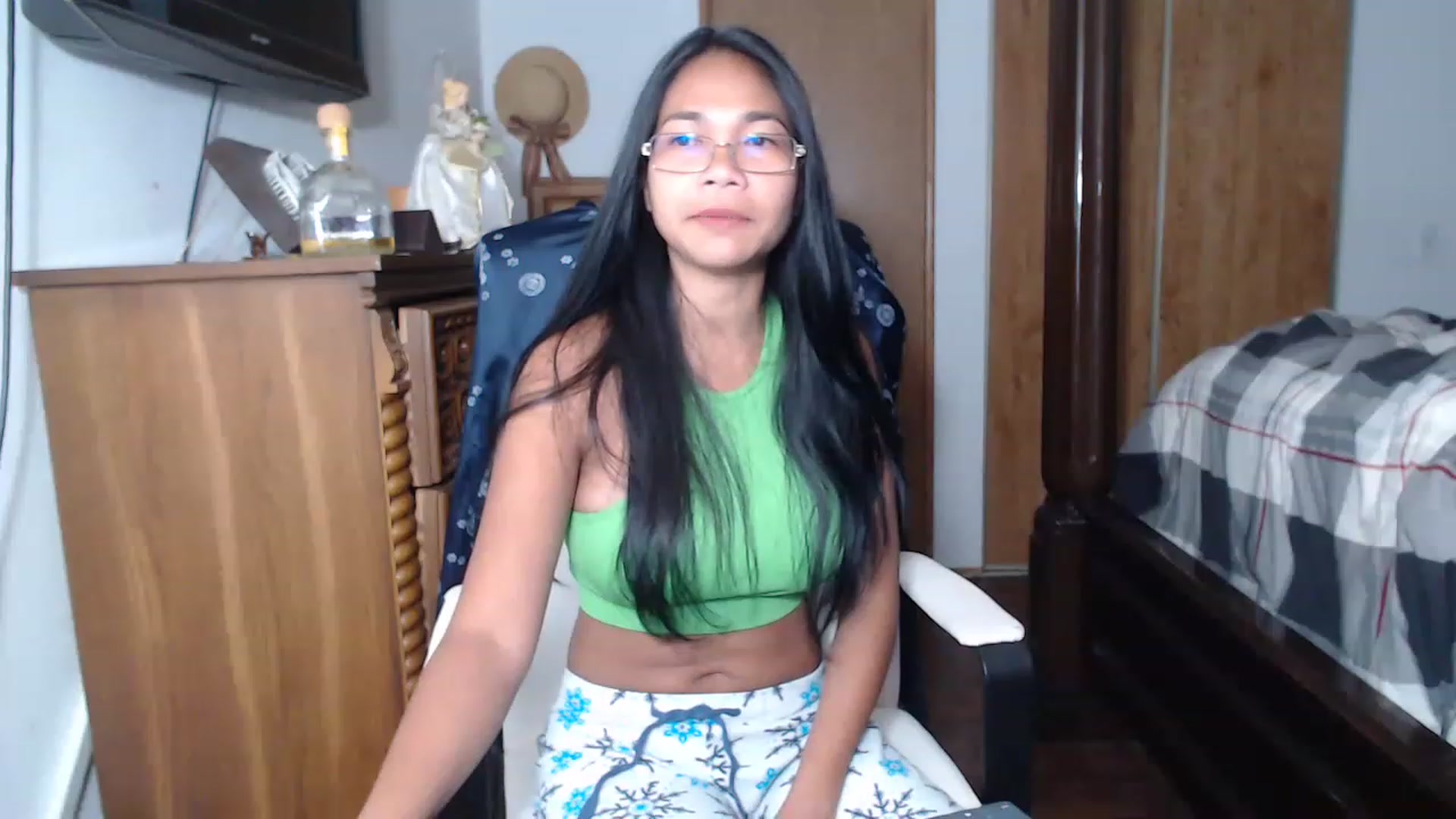 Gallery image thumbnail from Littlekai2023's myfreecams stream on, 05/29/2023, 18:50 image 5 of 20