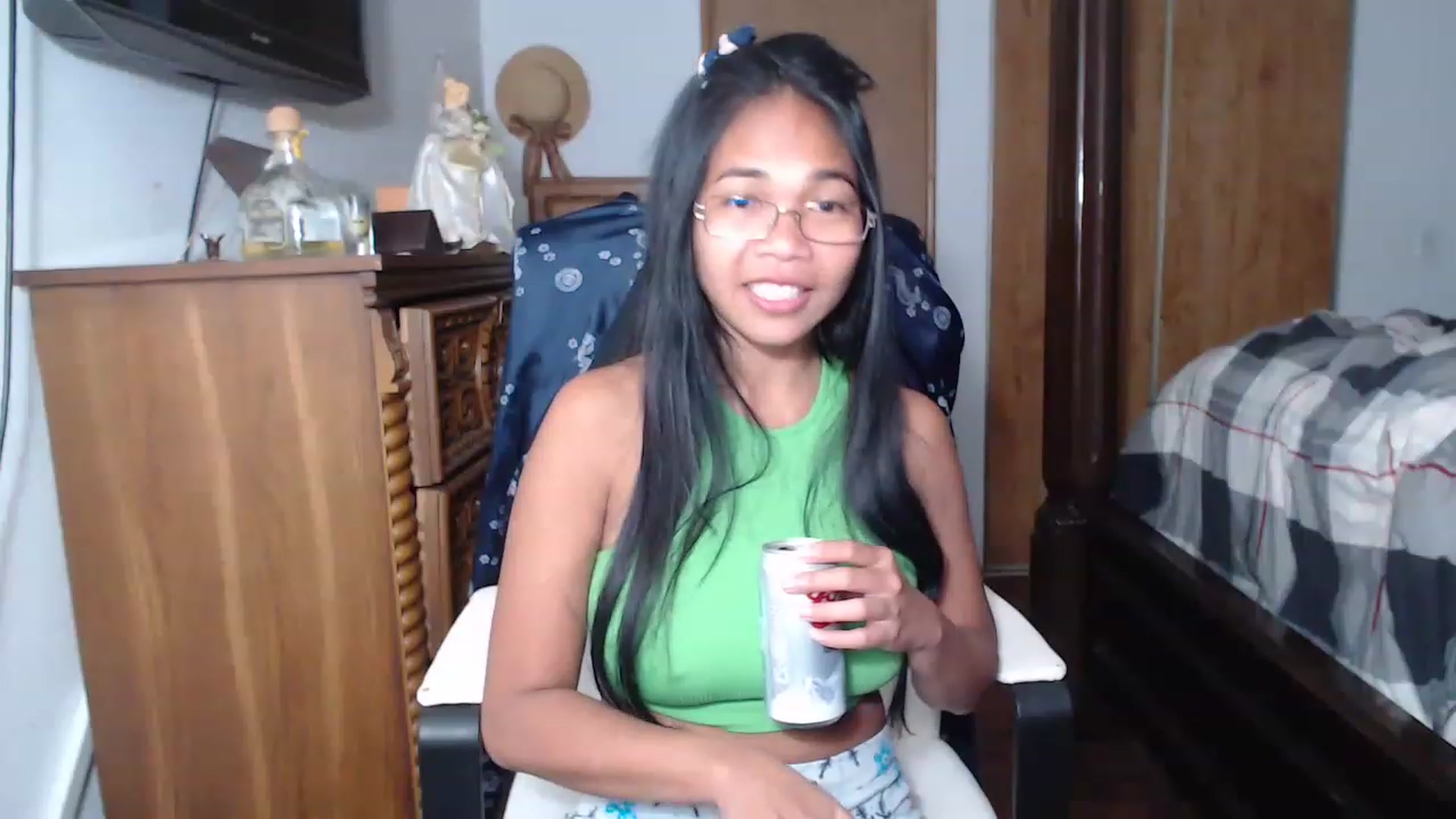 Gallery image thumbnail from Littlekai2023's myfreecams stream on, 05/29/2023, 18:50 image 18 of 20