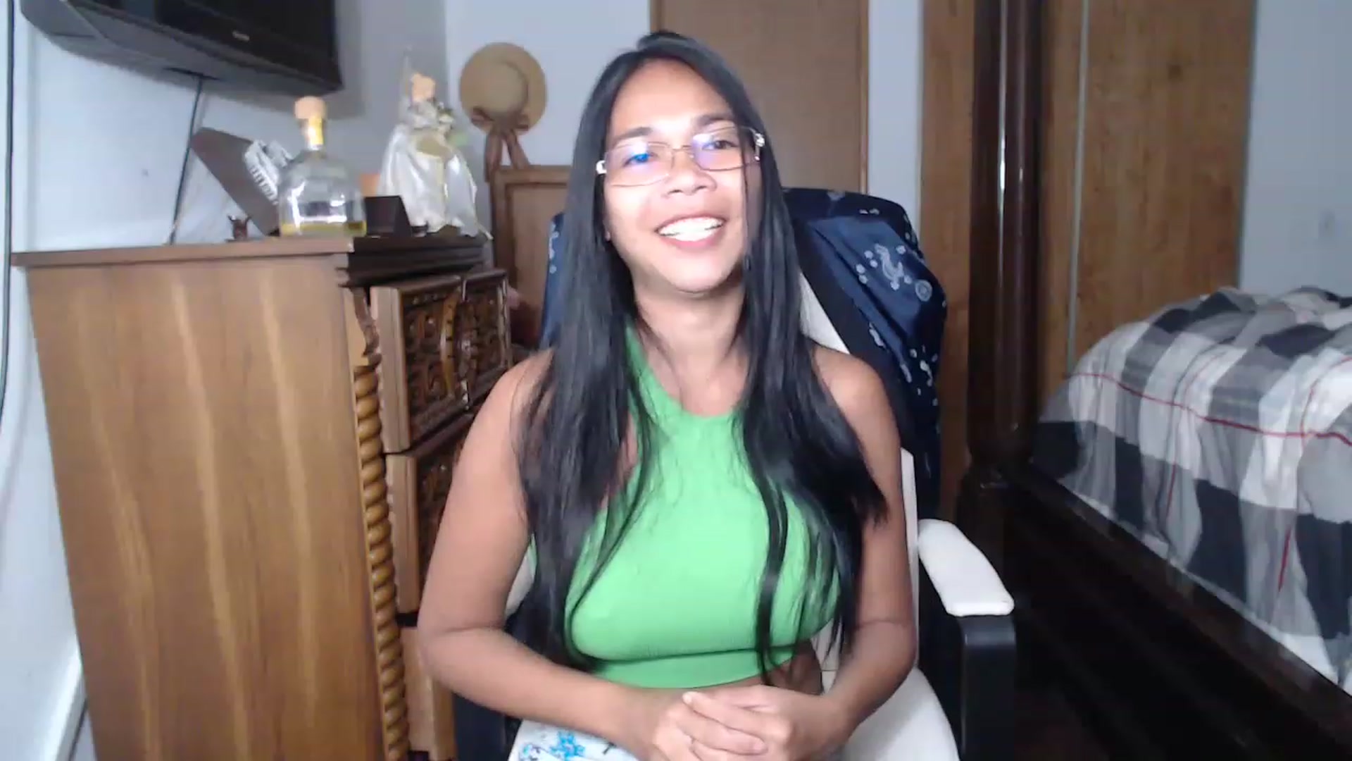 Gallery image thumbnail from Littlekai2023's myfreecams stream on, 05/29/2023, 18:50 image 8 of 20