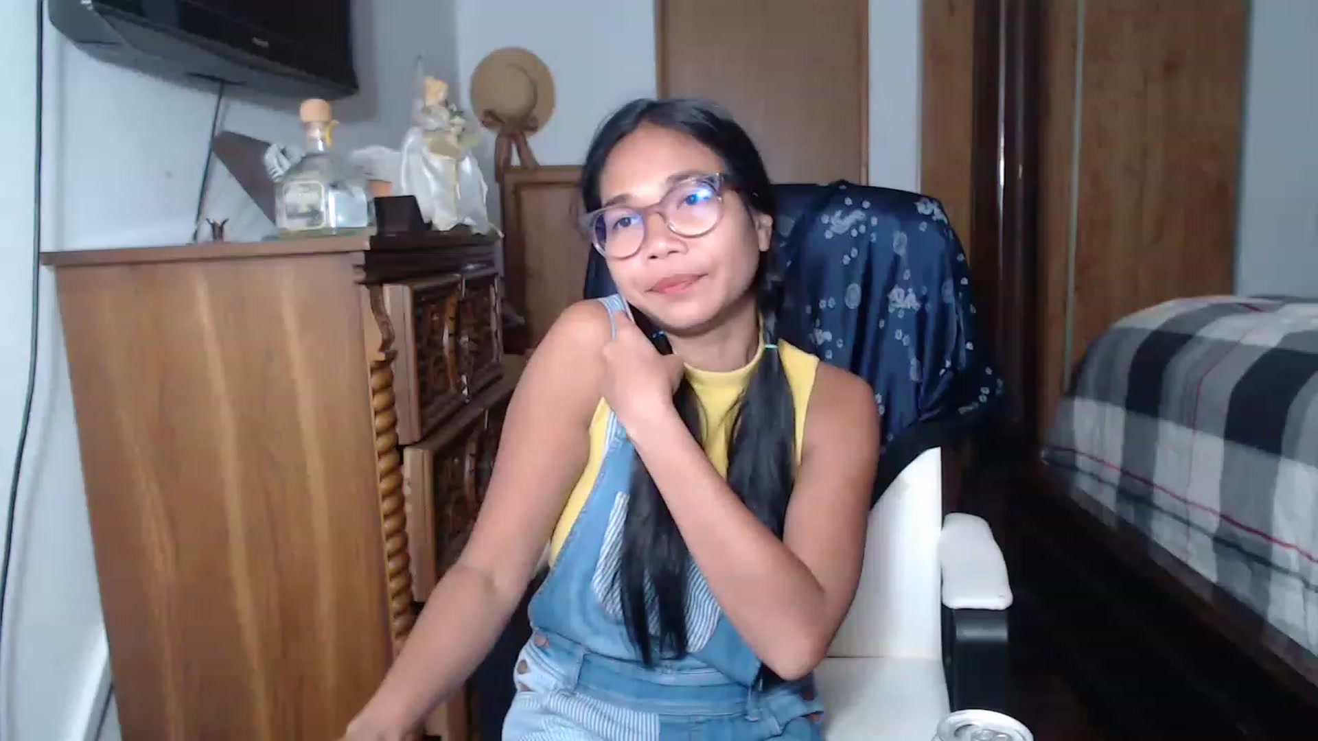 Gallery image thumbnail from Littlekai2023's myfreecams stream on, 05/31/2023, 03:07 image 20 of 20