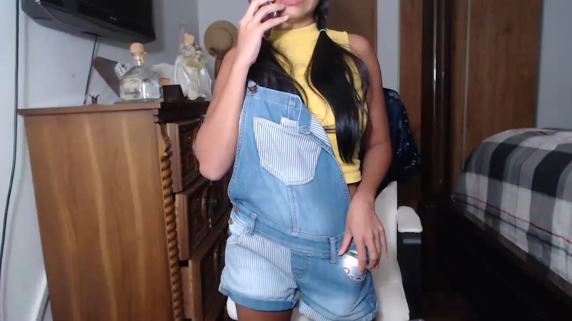 Gallery image thumbnail from Littlekai2023's myfreecams stream on, 05/31/2023, 03:48 image 15 of 20
