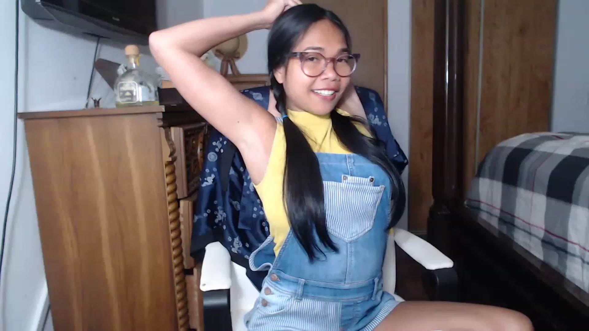 Gallery image thumbnail from Littlekai2023's myfreecams stream on, 05/31/2023, 03:48 image 9 of 20