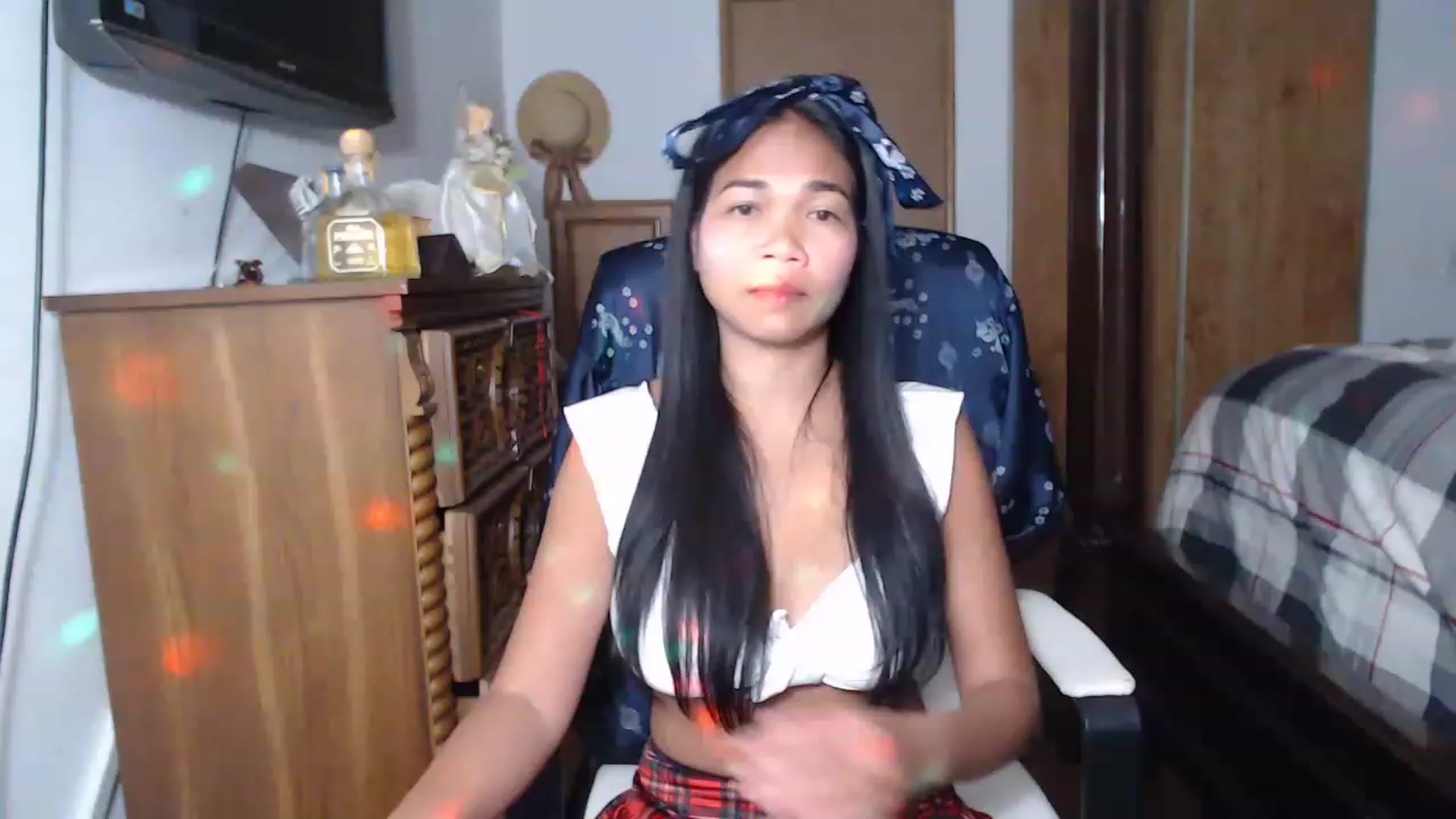 Gallery image thumbnail from Littlekai2023's myfreecams stream on, 06/02/2023, 02:23 image 14 of 20