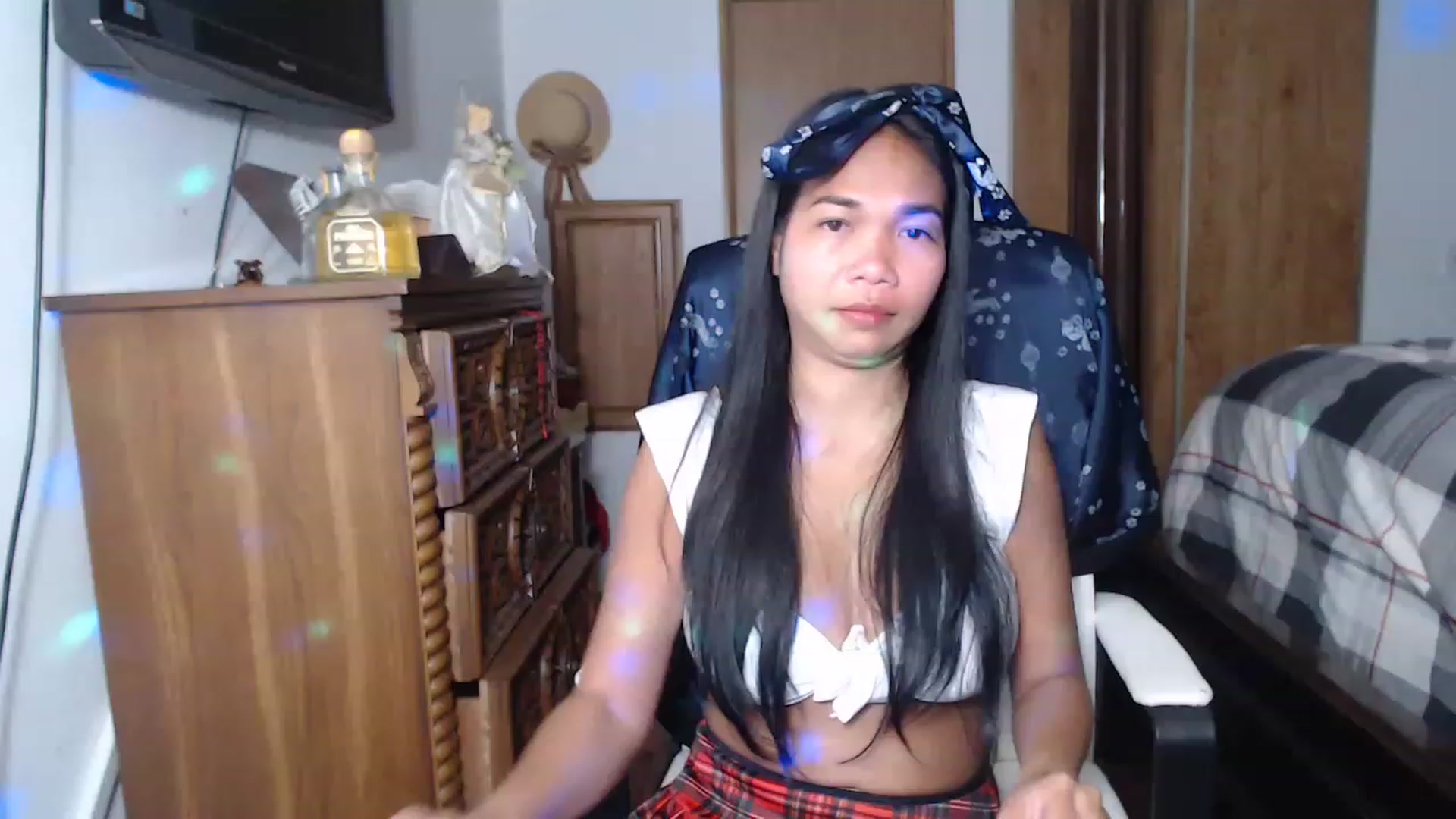 Gallery image thumbnail from Littlekai2023's myfreecams stream on, 06/02/2023, 02:23 image 16 of 20