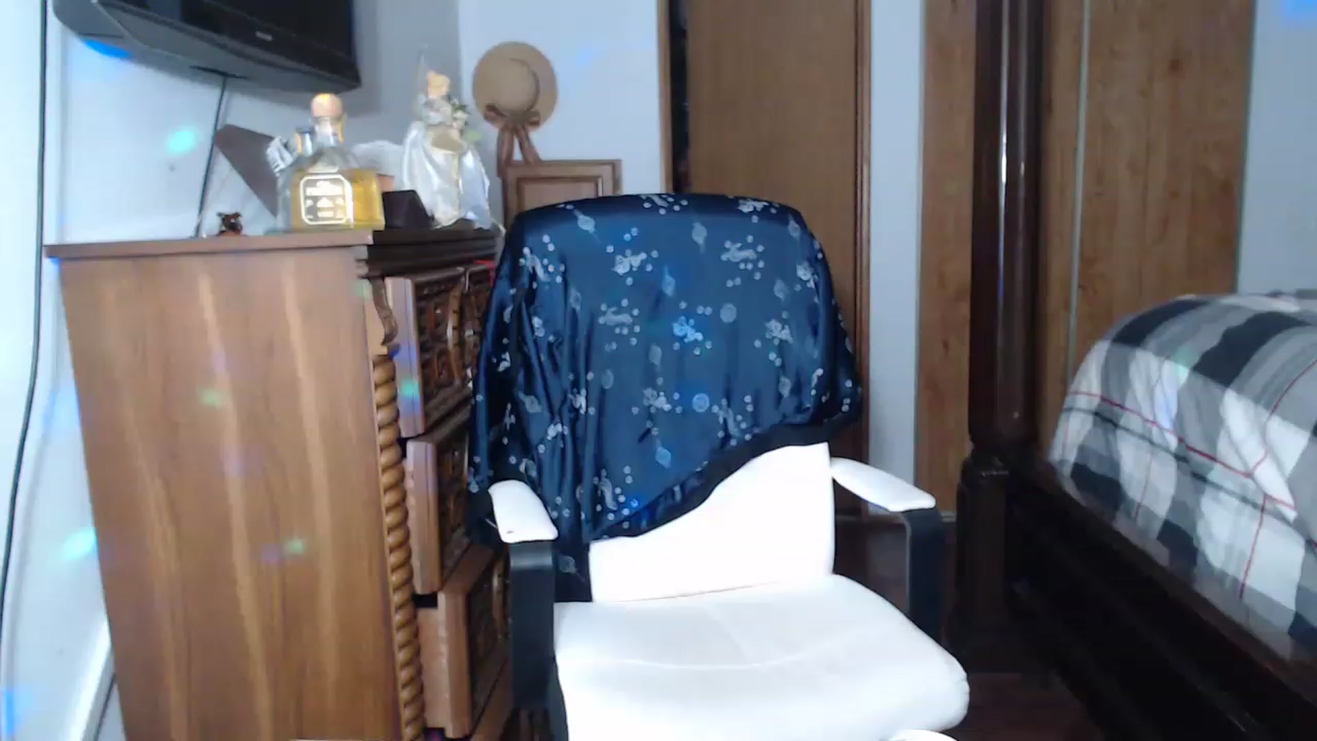 Gallery image thumbnail from Littlekai2023's myfreecams stream on, 06/02/2023, 02:23 image 10 of 20