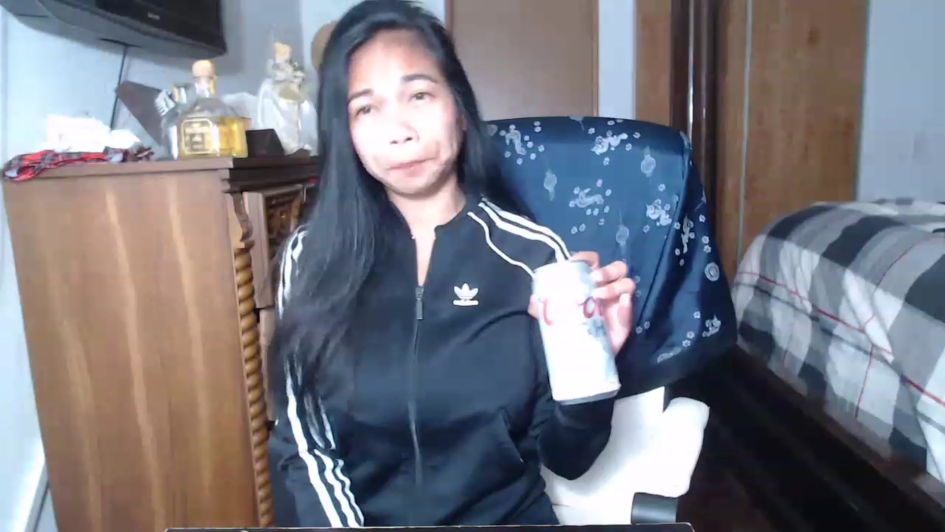 Gallery image thumbnail from Littlekai2023's myfreecams stream on, 06/02/2023, 05:26 image 14 of 20