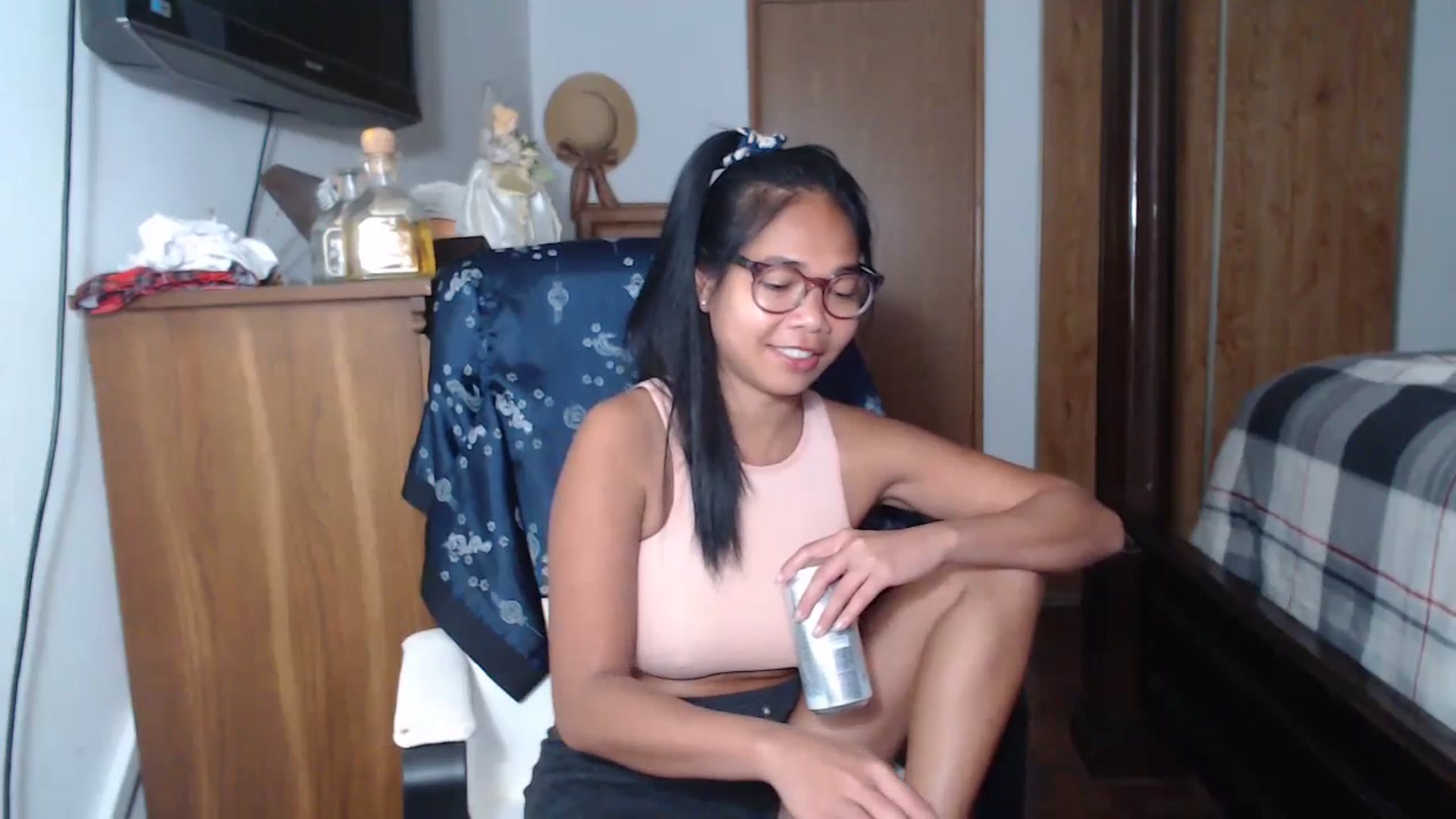 Gallery image thumbnail from Littlekai2023's myfreecams stream on, 06/03/2023, 20:23 image 2 of 20