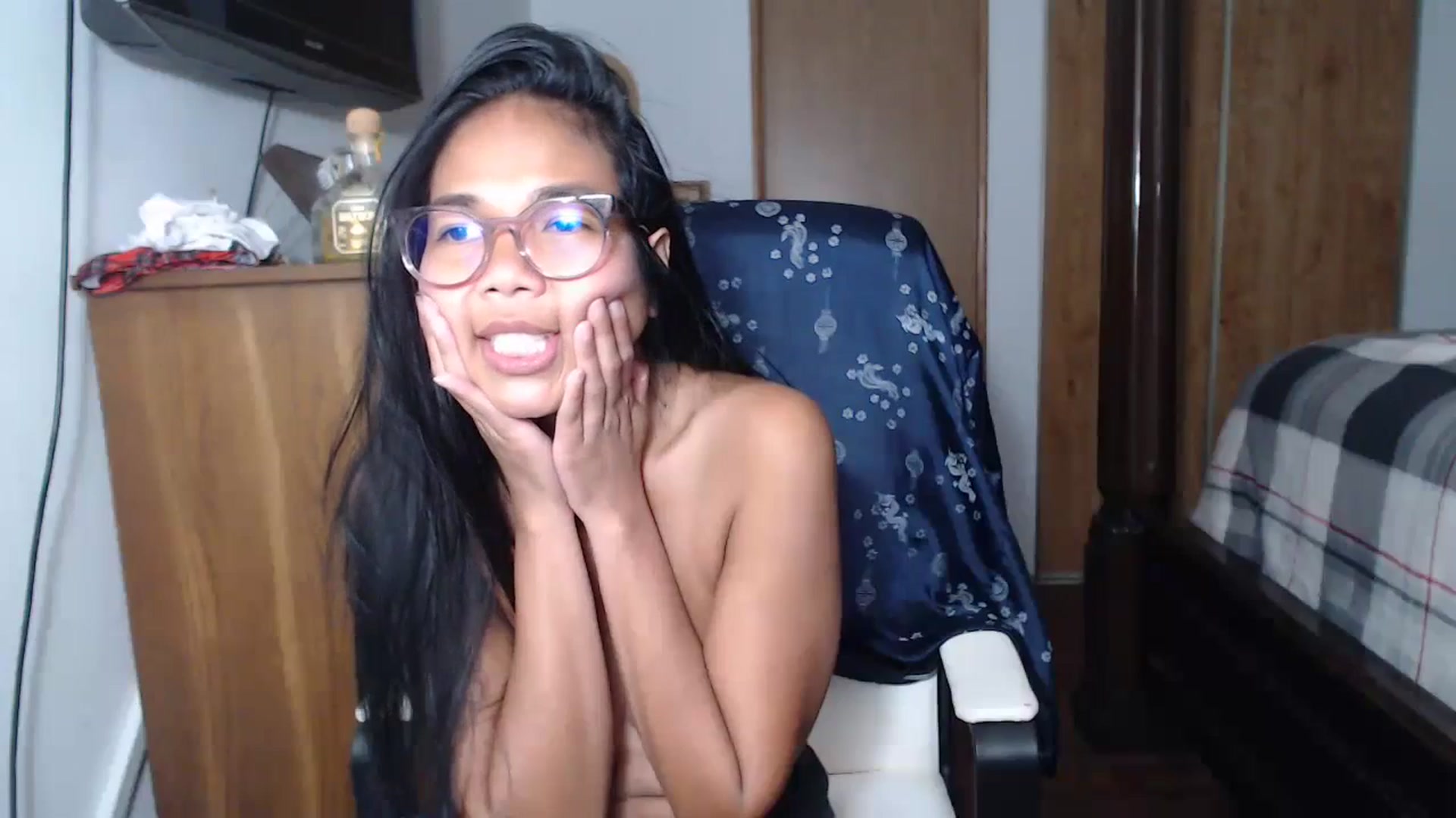 Gallery image thumbnail from Littlekai2023's myfreecams stream on, 06/03/2023, 23:26 image 20 of 20