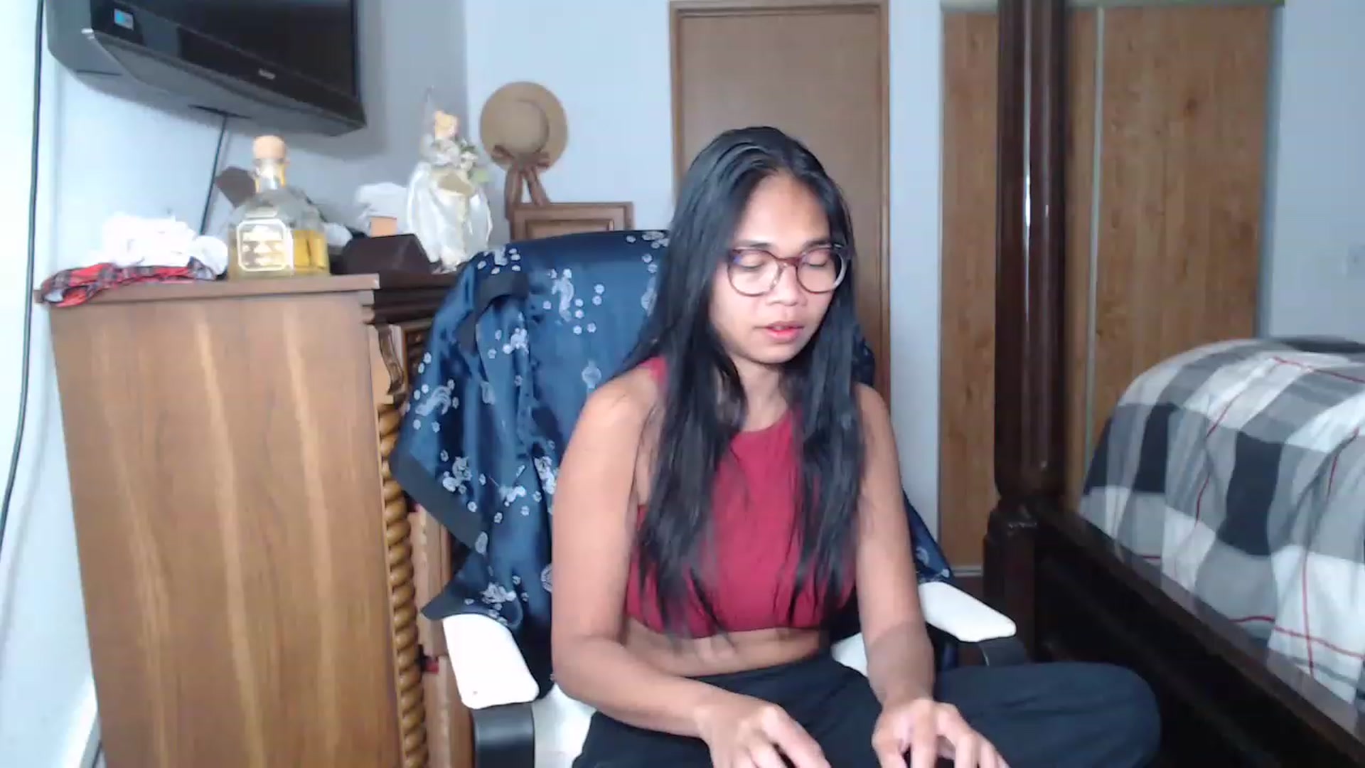 Gallery image thumbnail from Littlekai2023's myfreecams stream on, 06/04/2023, 15:56 image 5 of 20