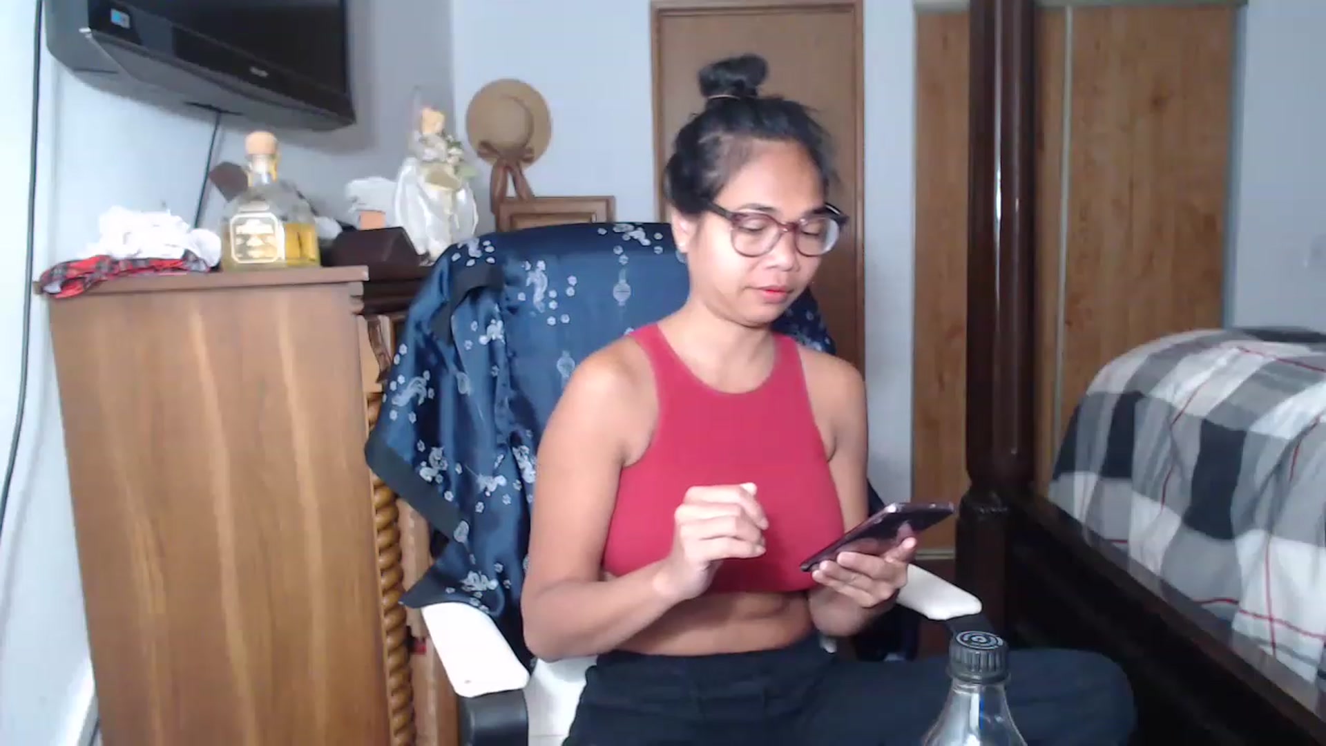 Gallery image thumbnail from Littlekai2023's myfreecams stream on, 06/04/2023, 15:56 image 14 of 20