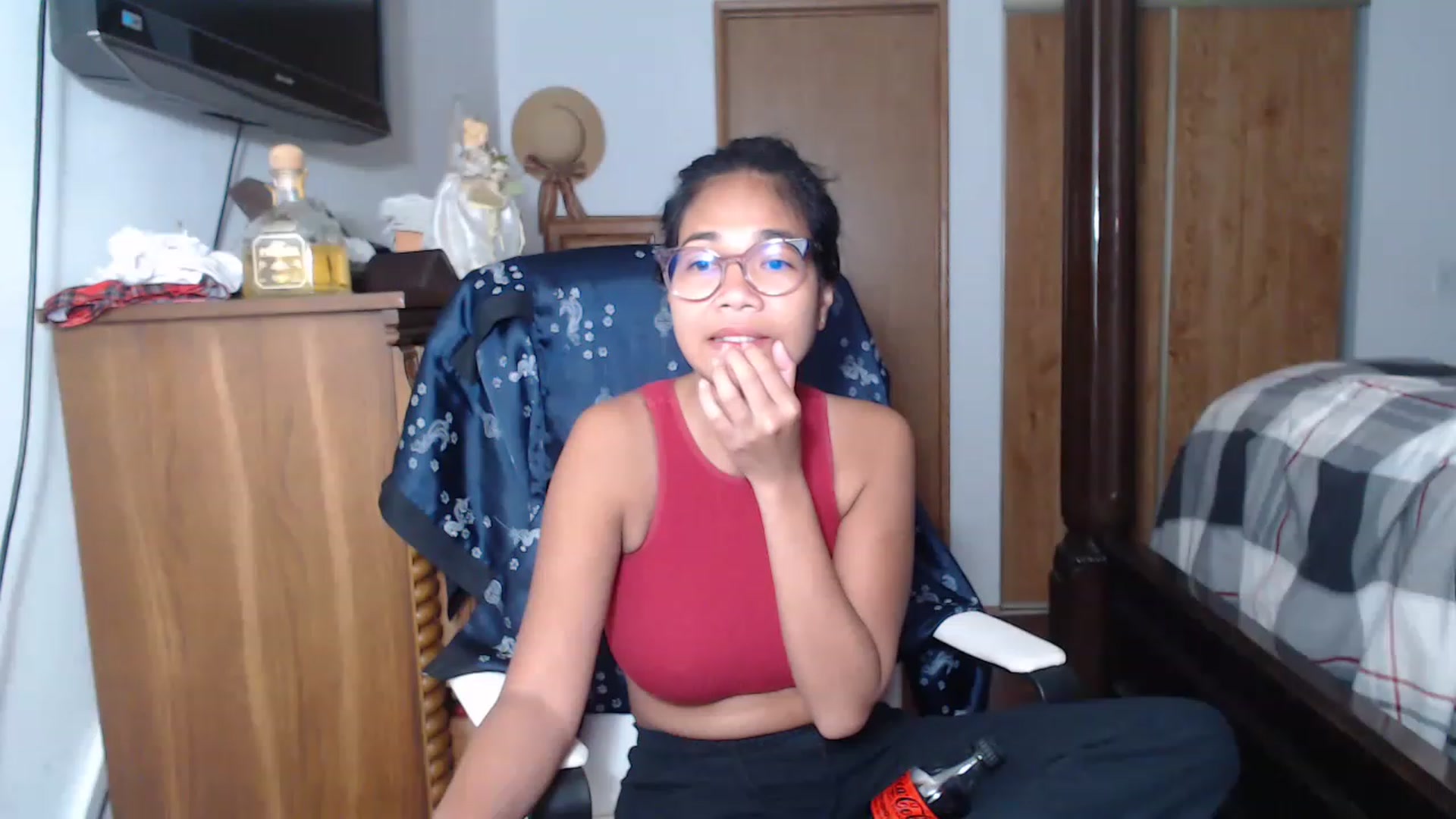 Gallery image thumbnail from Littlekai2023's myfreecams stream on, 06/04/2023, 15:56 image 18 of 20
