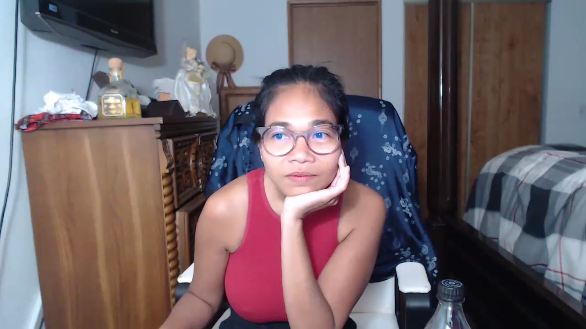 Gallery image thumbnail from Littlekai2023's myfreecams stream on, 06/04/2023, 17:22 image 9 of 20