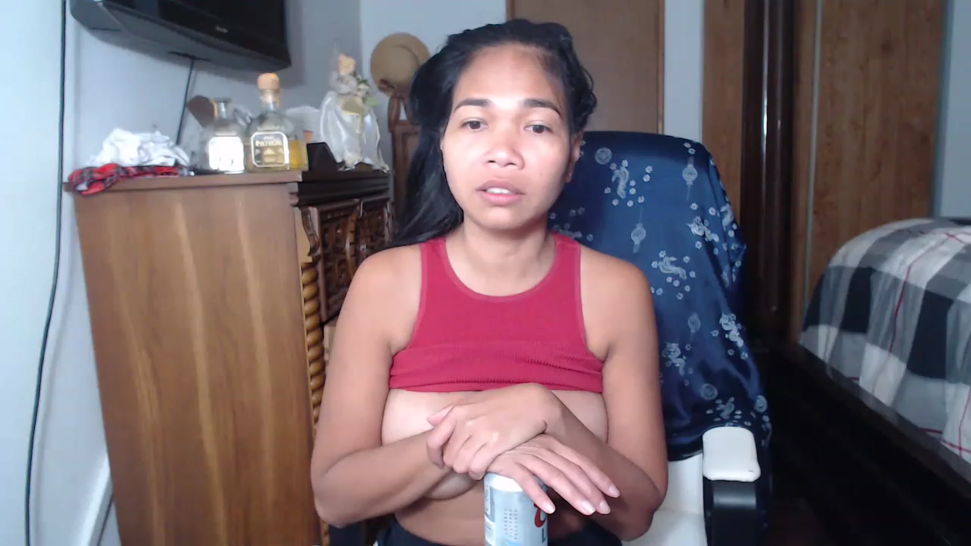 Gallery image thumbnail from Littlekai2023's myfreecams stream on, 06/04/2023, 18:56 image 17 of 20