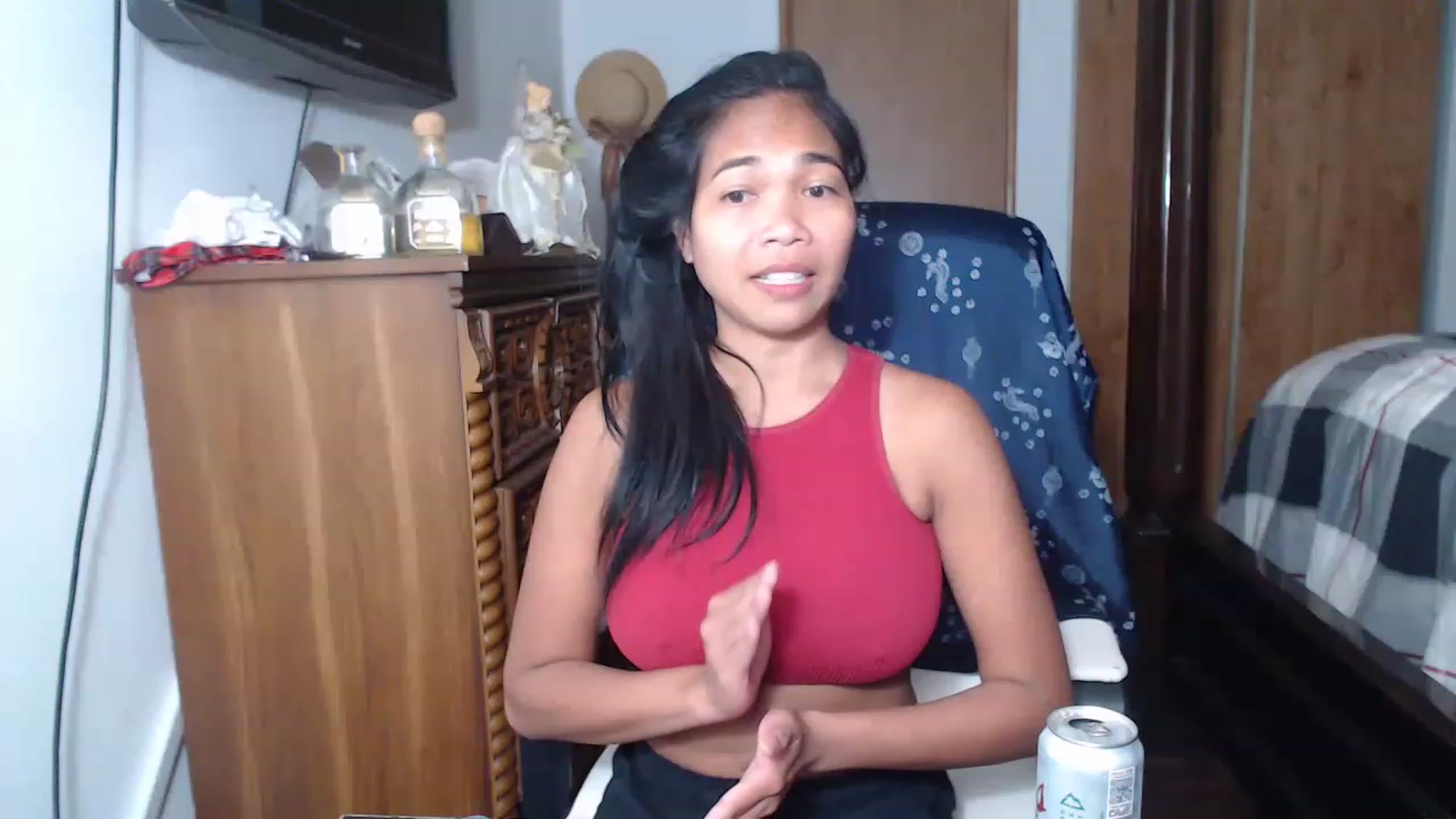 Gallery image thumbnail from Littlekai2023's myfreecams stream on, 06/04/2023, 20:10 image 16 of 20