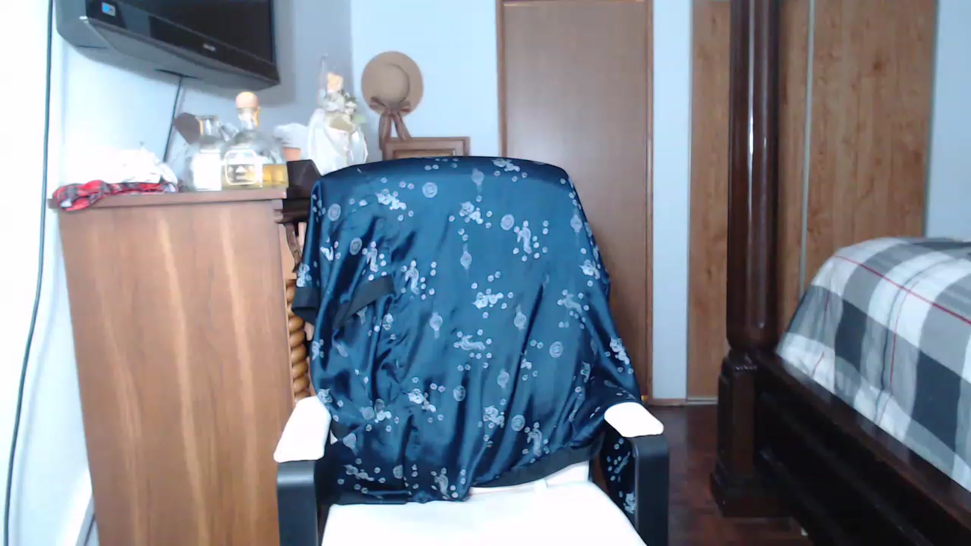 Gallery image thumbnail from Littlekai2023's myfreecams stream on, 06/06/2023, 03:35 image 19 of 20