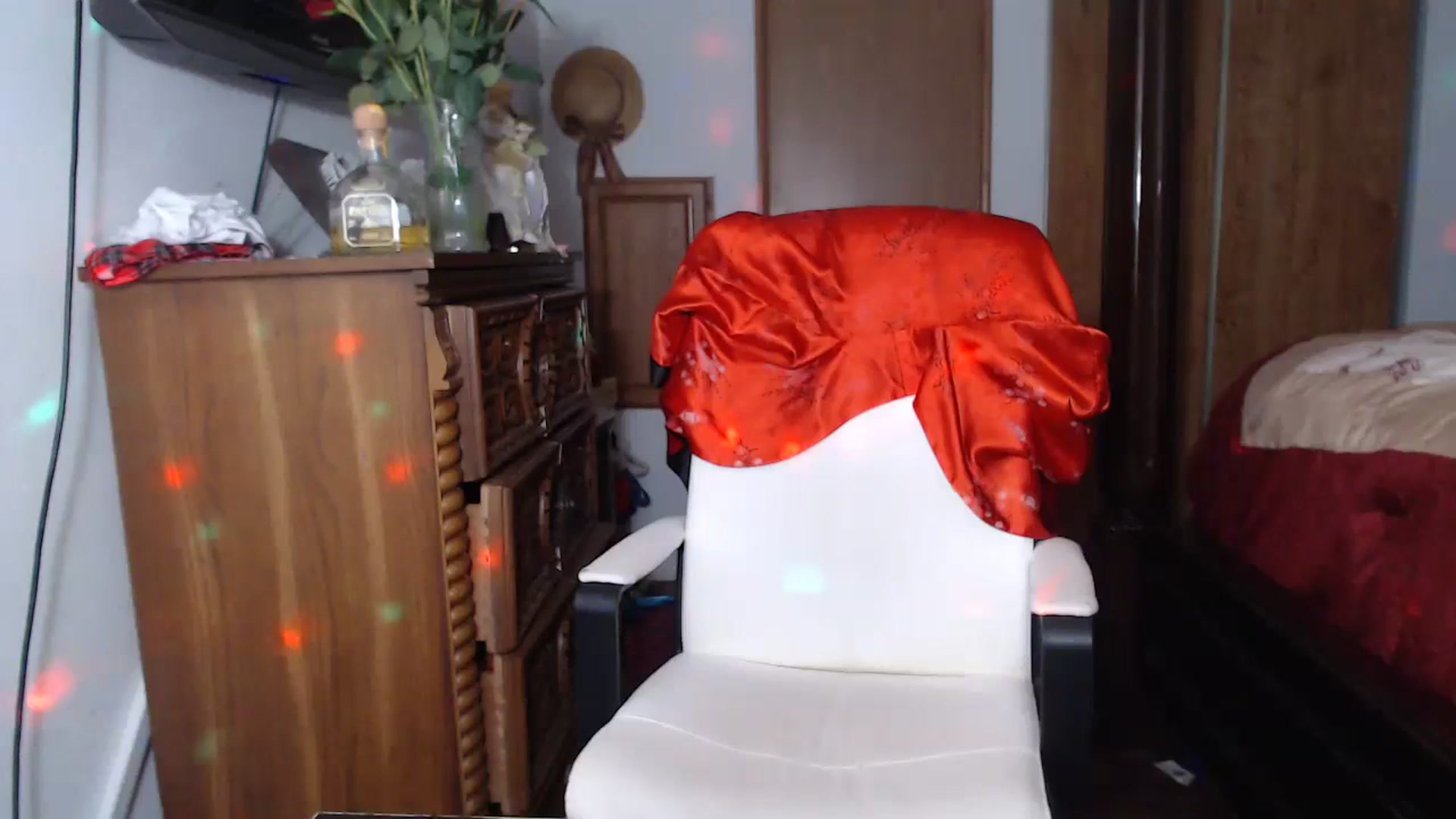 Gallery image thumbnail from Littlekai2023's myfreecams stream on, 06/10/2023, 01:18 image 9 of 20