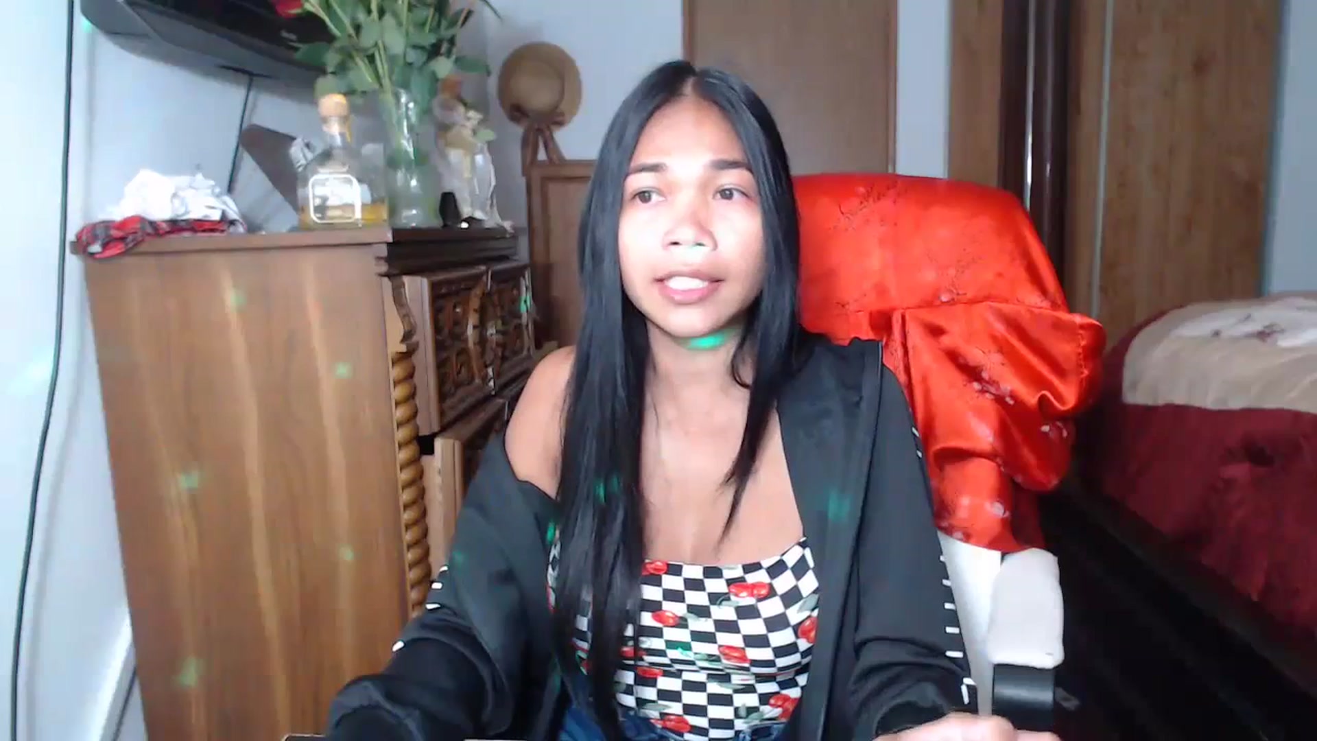 Gallery image thumbnail from Littlekai2023's myfreecams stream on, 06/10/2023, 01:18 image 3 of 20