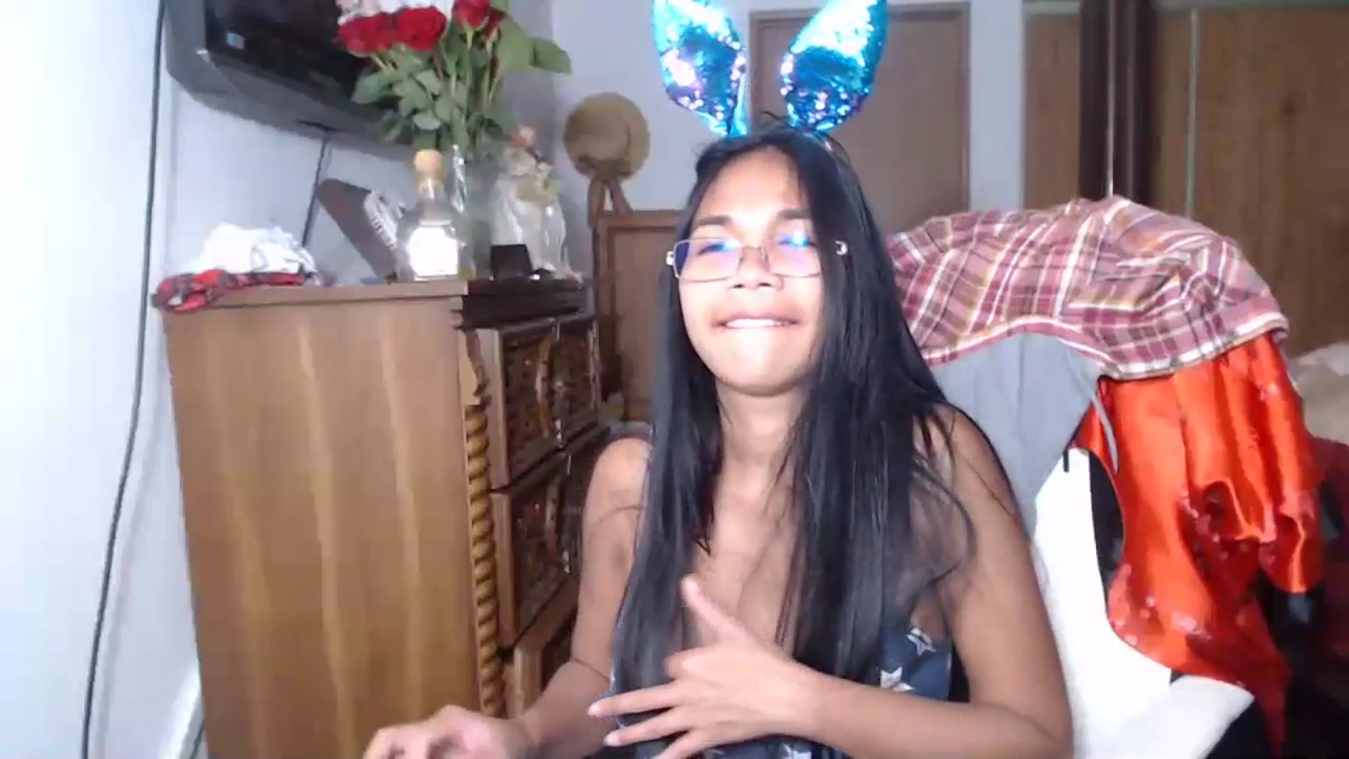 Gallery image thumbnail from Littlekai2023's myfreecams stream on, 06/11/2023, 03:53 image 7 of 20