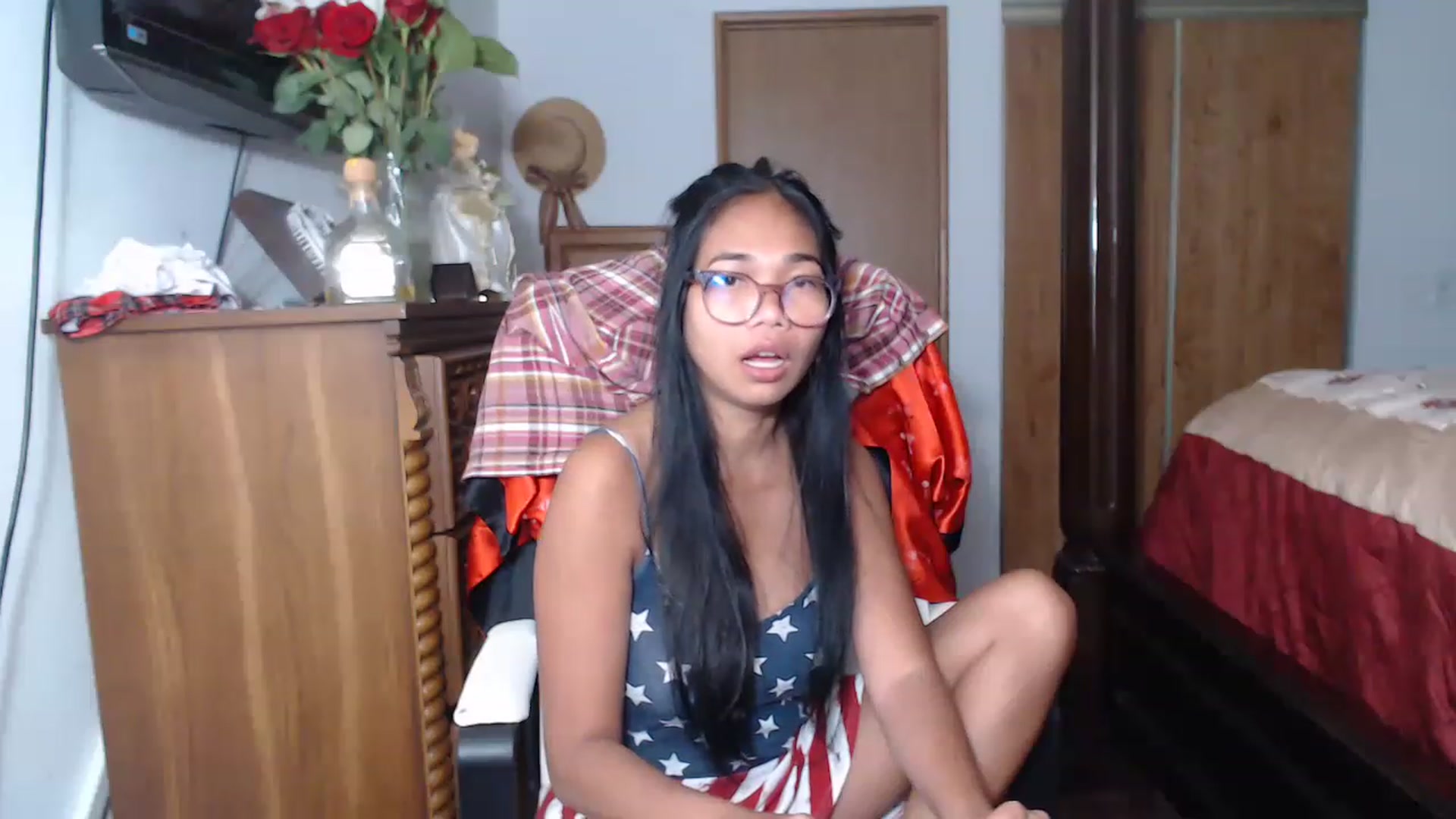 Gallery image thumbnail from Littlekai2023's myfreecams stream on, 06/11/2023, 22:33 image 15 of 20