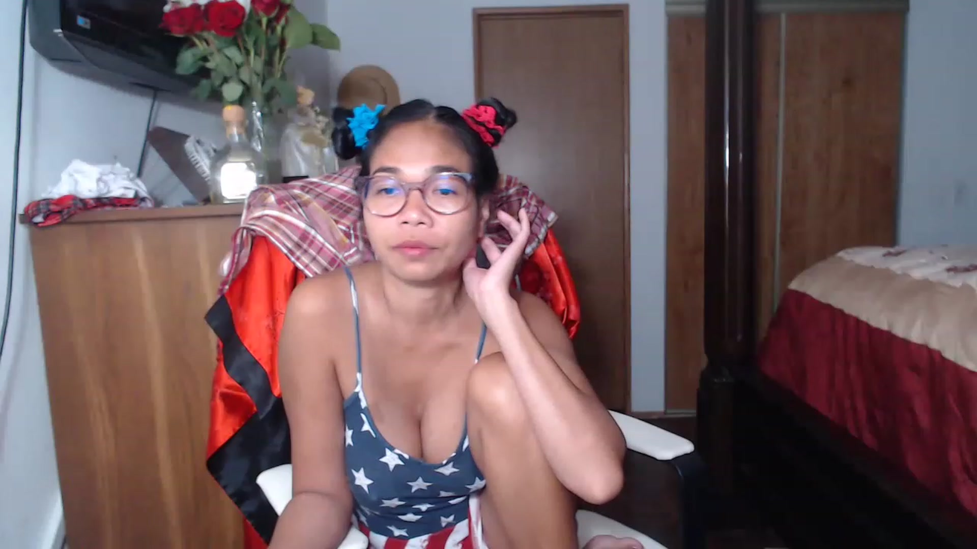 Gallery image thumbnail from Littlekai2023's myfreecams stream on, 06/11/2023, 22:33 image 2 of 20