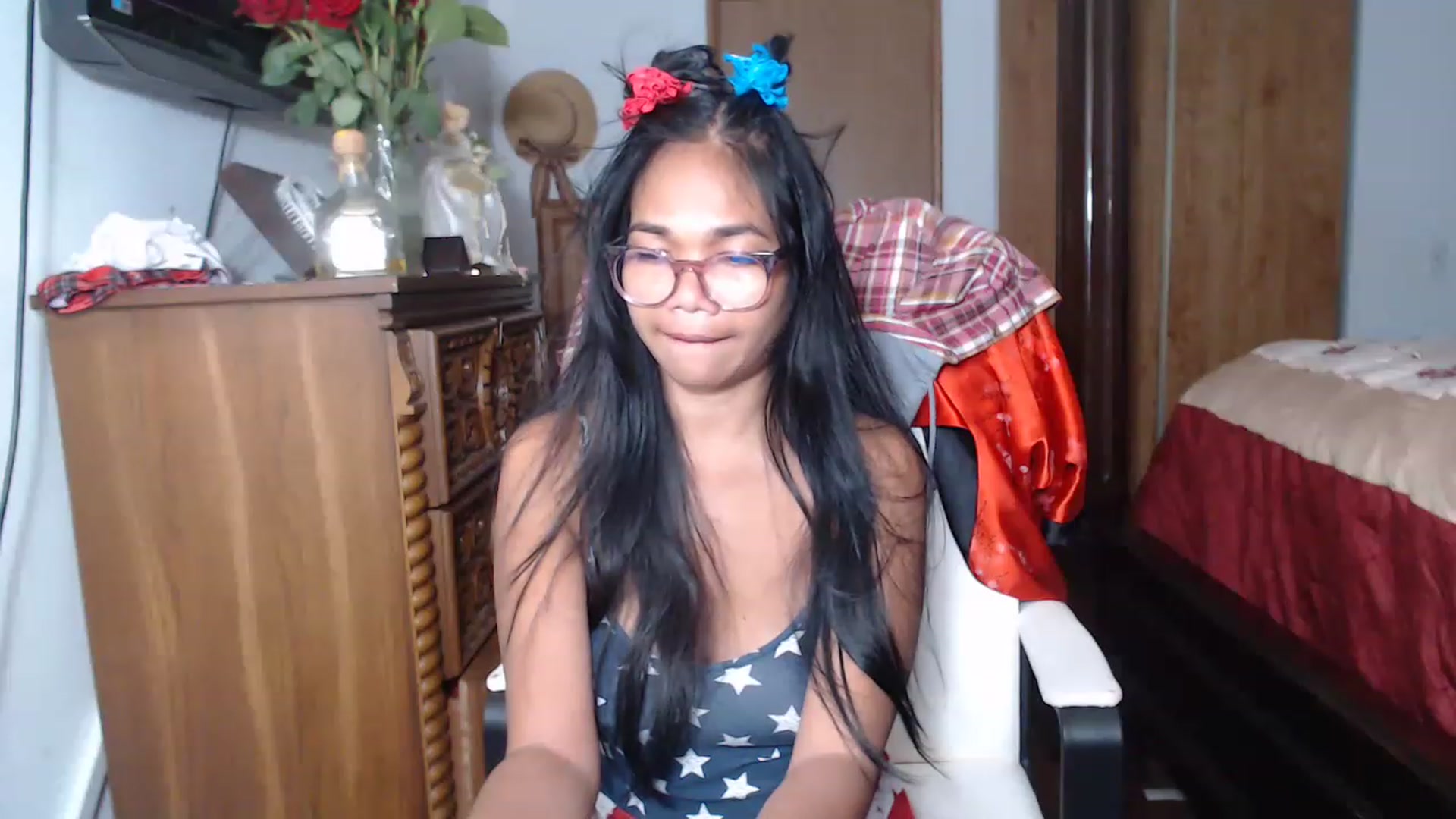 Gallery image thumbnail from Littlekai2023's myfreecams stream on, 06/11/2023, 22:33 image 19 of 20