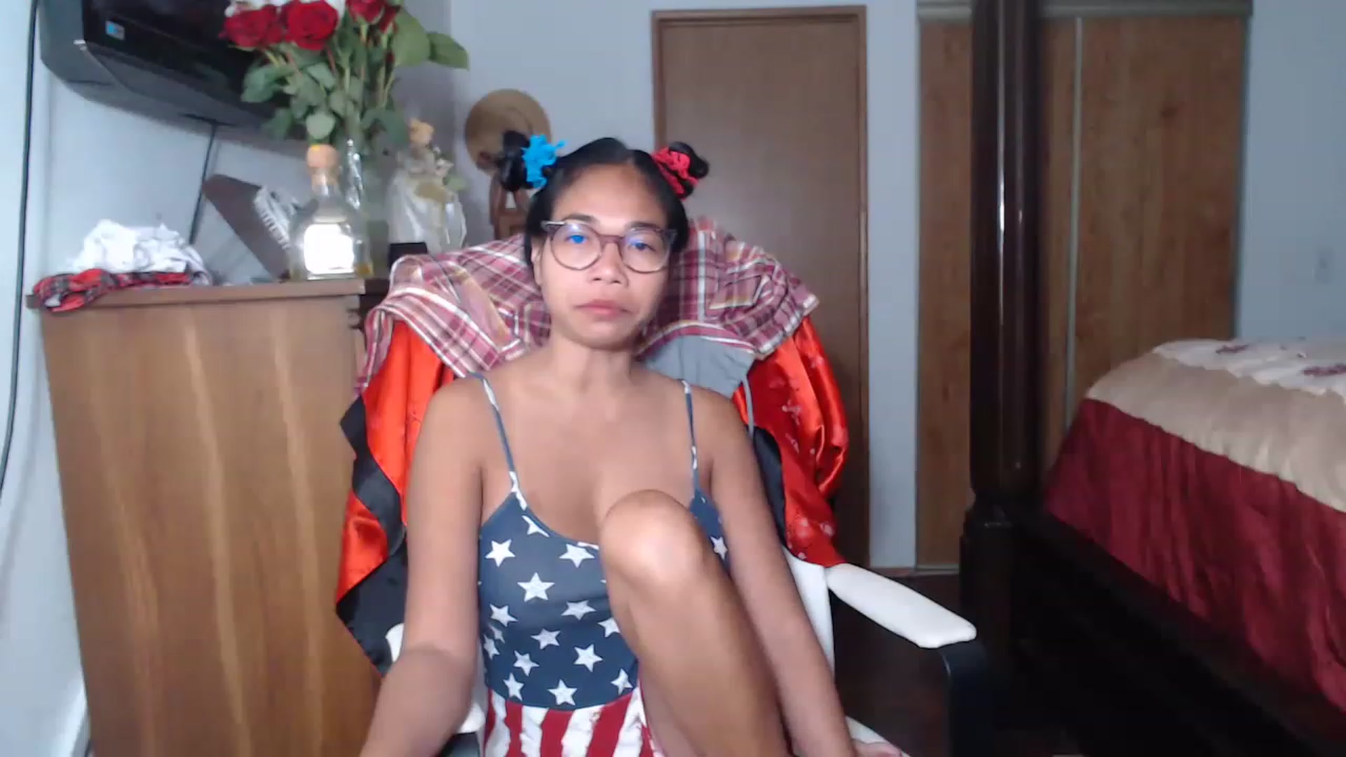 Gallery image thumbnail from Littlekai2023's myfreecams stream on, 06/11/2023, 22:33 image 1 of 20