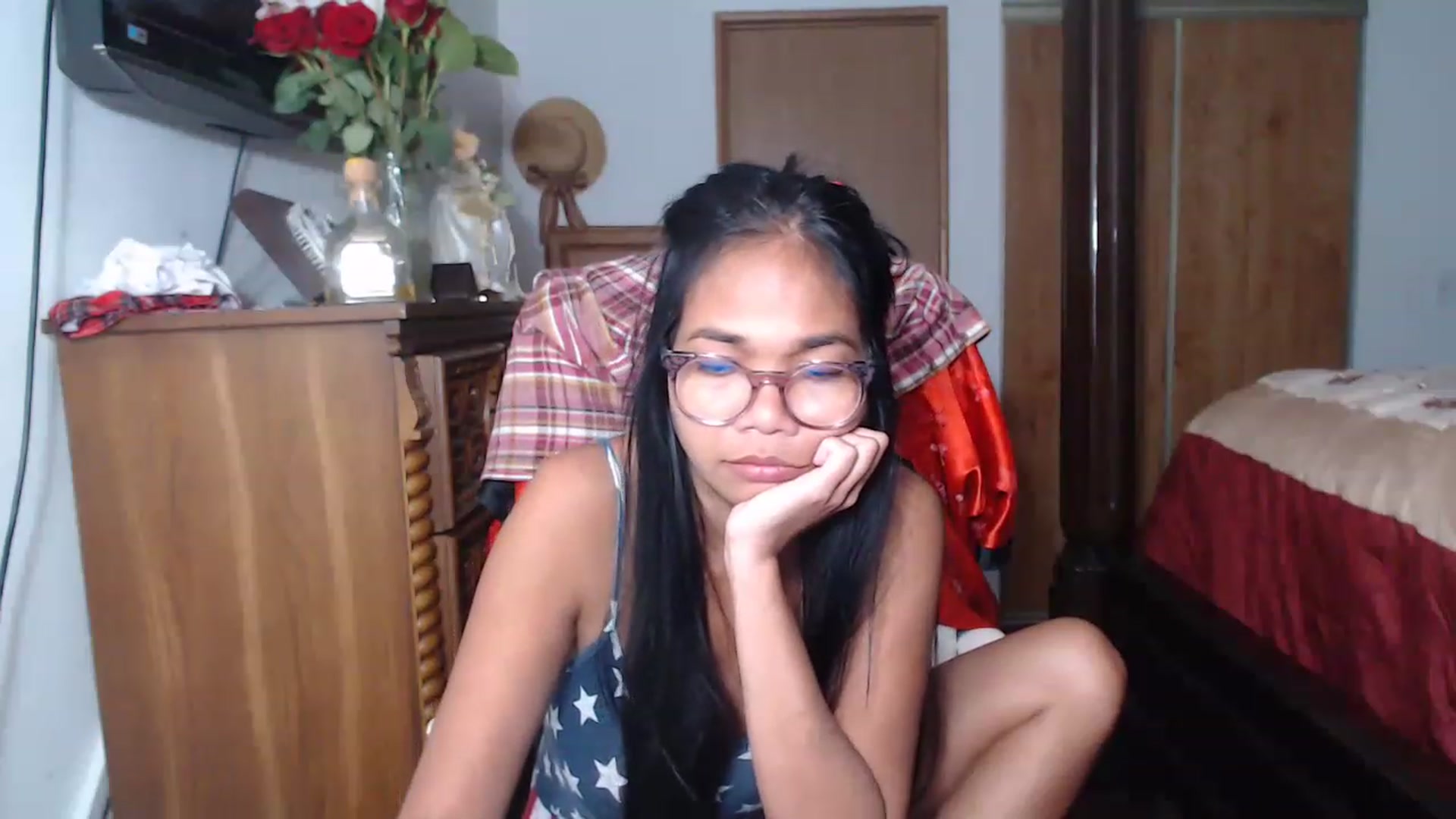 Gallery image thumbnail from Littlekai2023's myfreecams stream on, 06/11/2023, 22:33 image 16 of 20